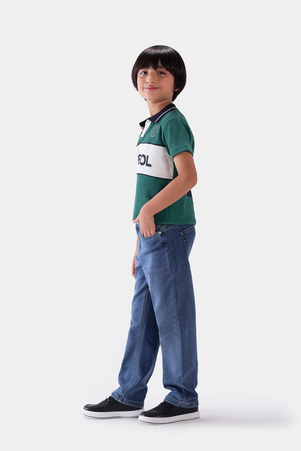 Straight Jeans - Cougar Clothing