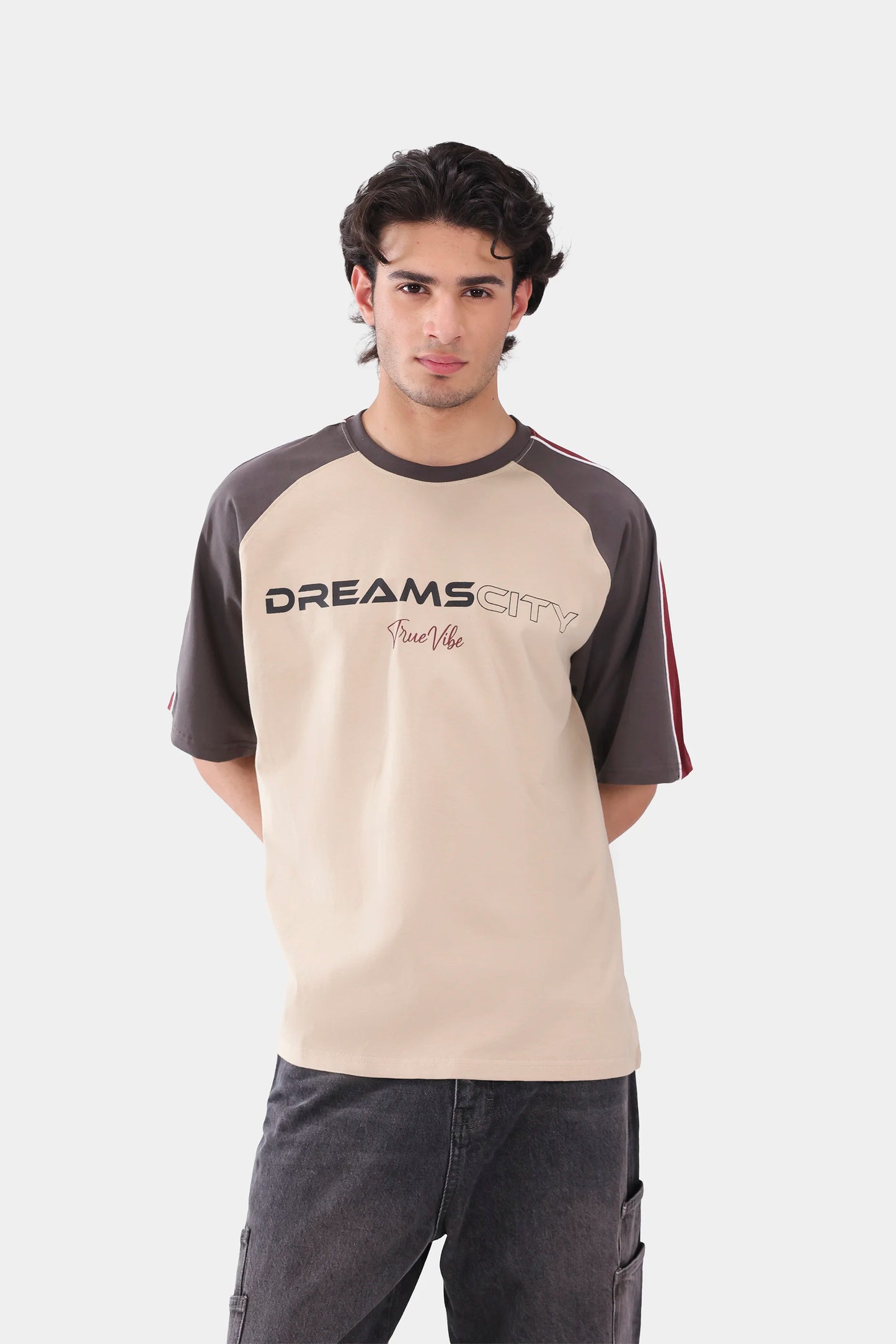 Boxy Raglan T-Shirt - Cougar Clothing
