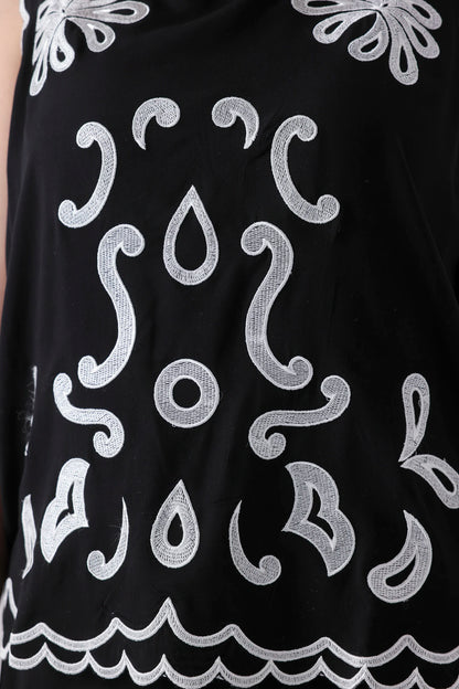 Embroidered Scallop Top - Cougar Clothing