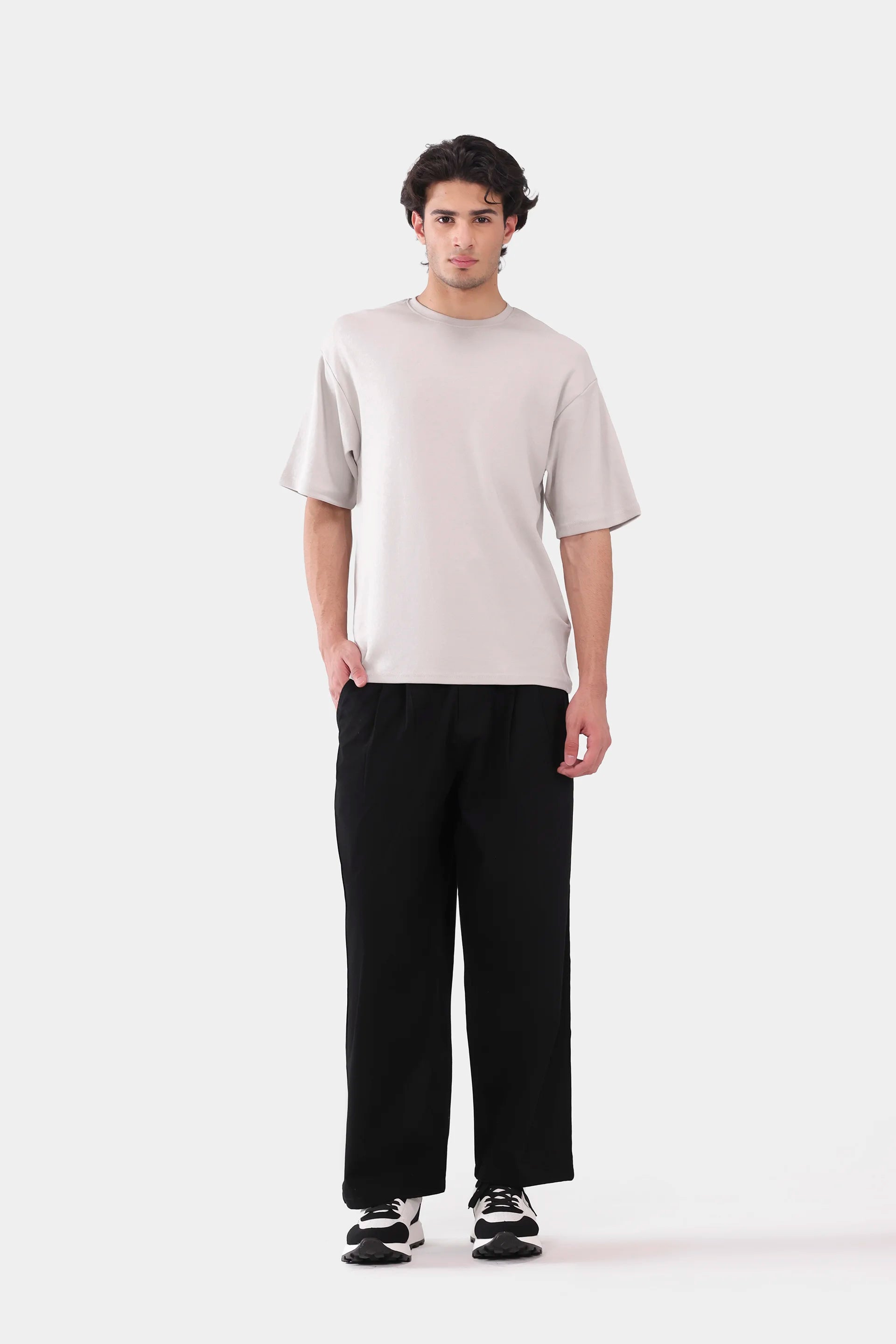 Basic Relaxed T-Shirt - Cougar Clothing