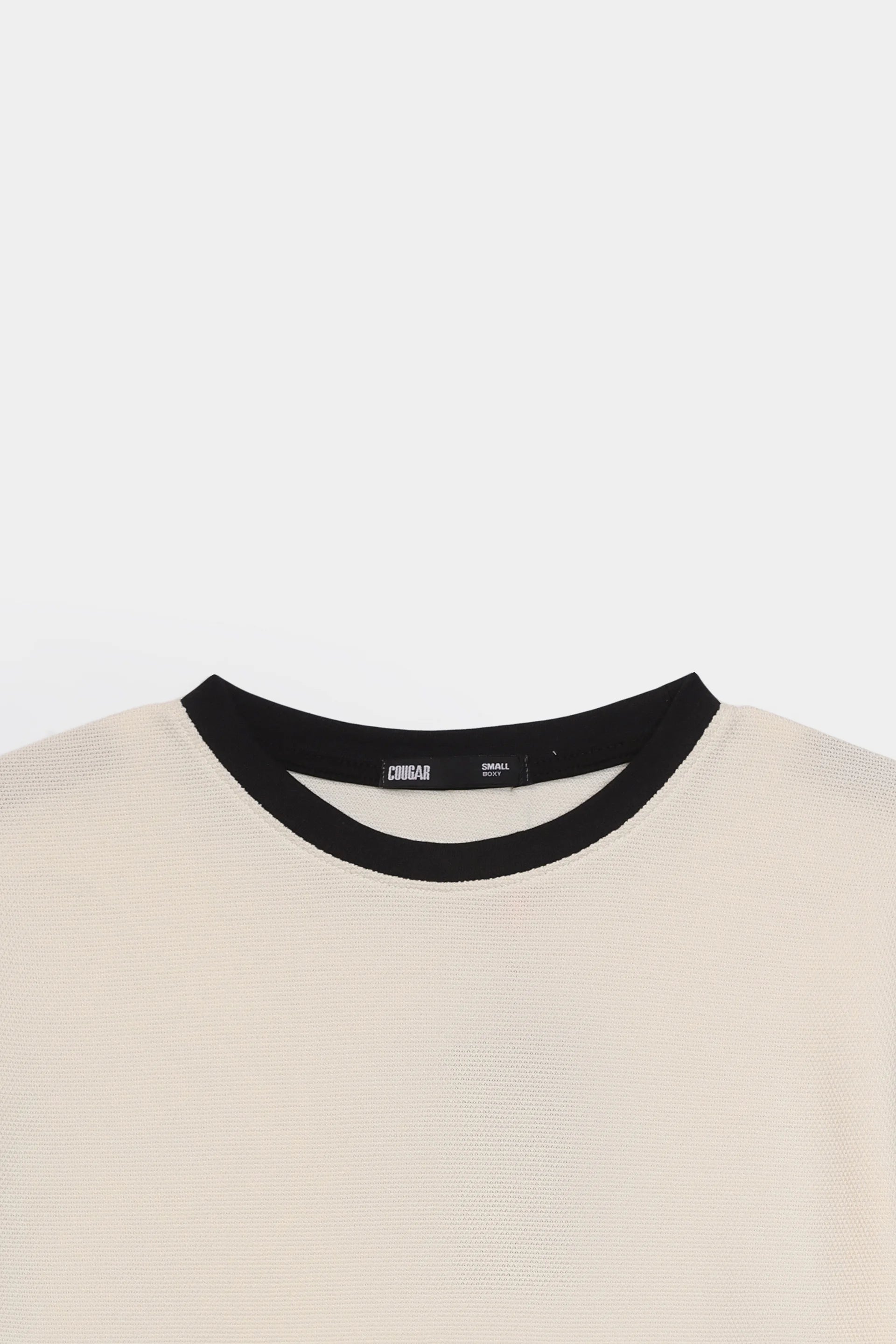Boxy Contrast Trimmed T-Shirt - Cougar Clothing