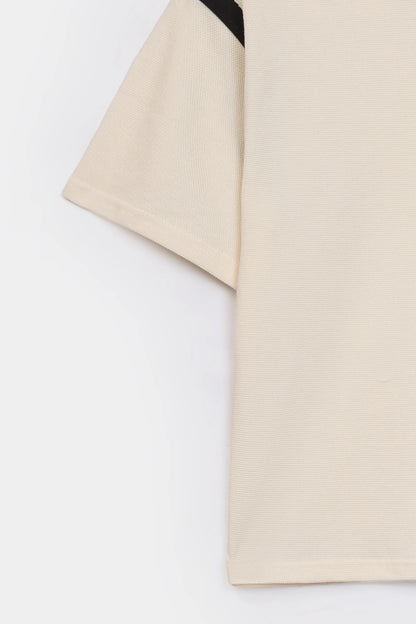Boxy Contrast Trimmed T-Shirt - Cougar Clothing