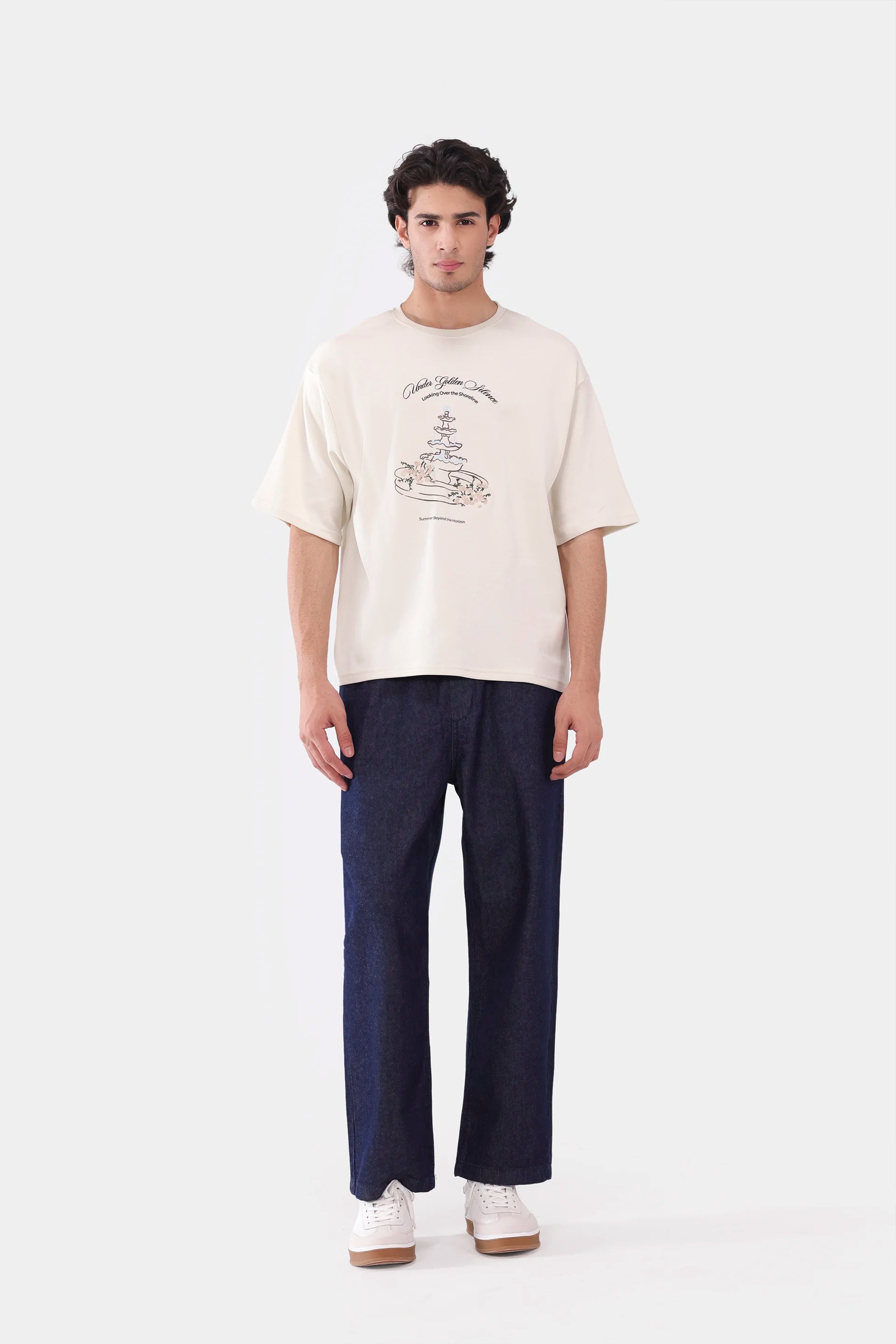 Boxy Graphic T-Shirt - Cougar Clothing
