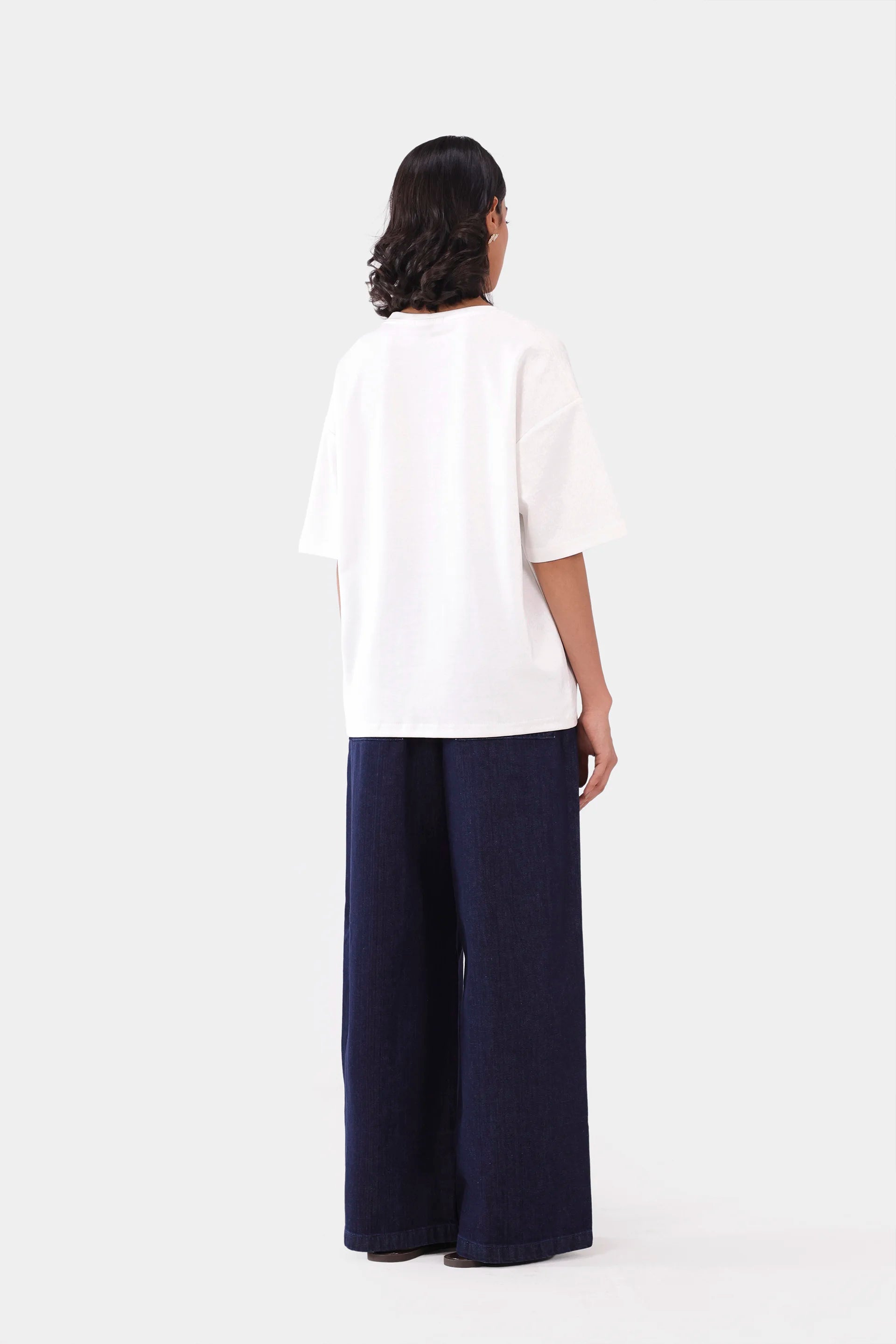 Imagine Oversized T-Shirt - Cougar Clothing