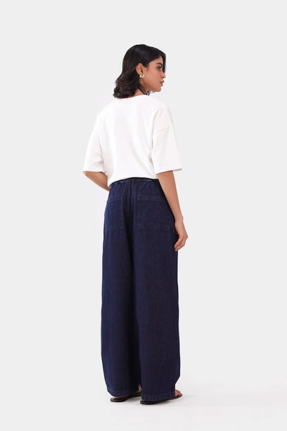 Pleated Jeans - Cougar Clothing