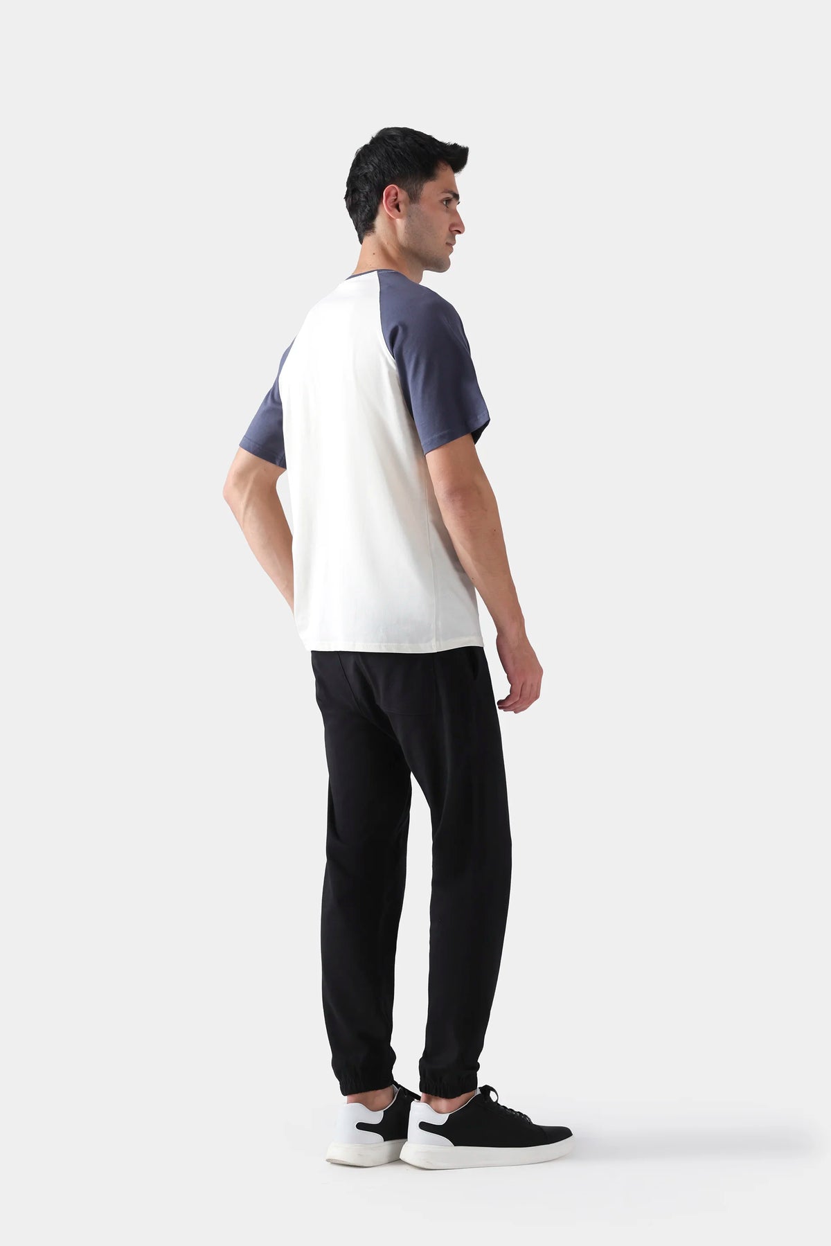 Graphic Raglan T-Shirt - Cougar Clothing
