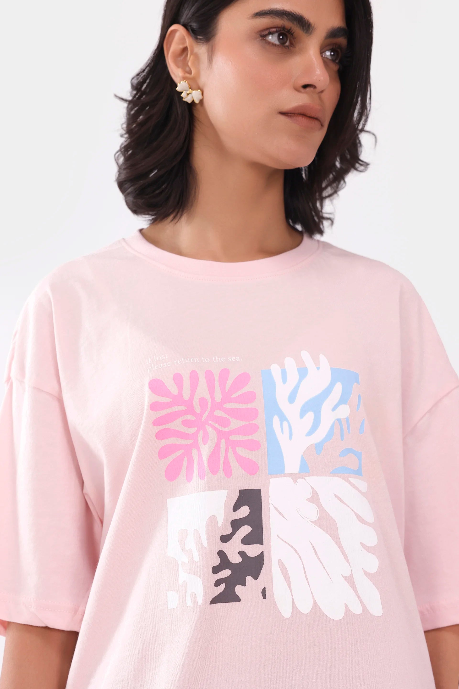 Oversized Graphic T-Shirt - Cougar Clothing