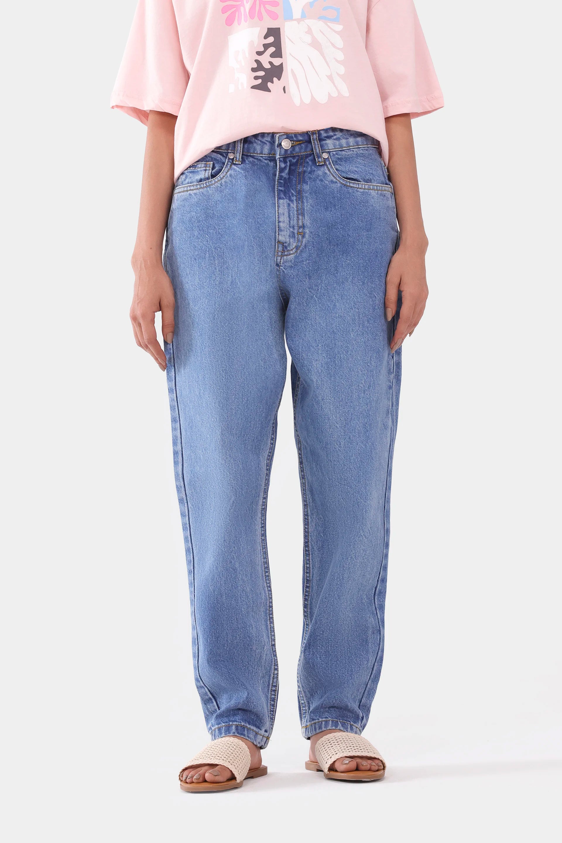 Mom Fit Jeans - Cougar Clothing