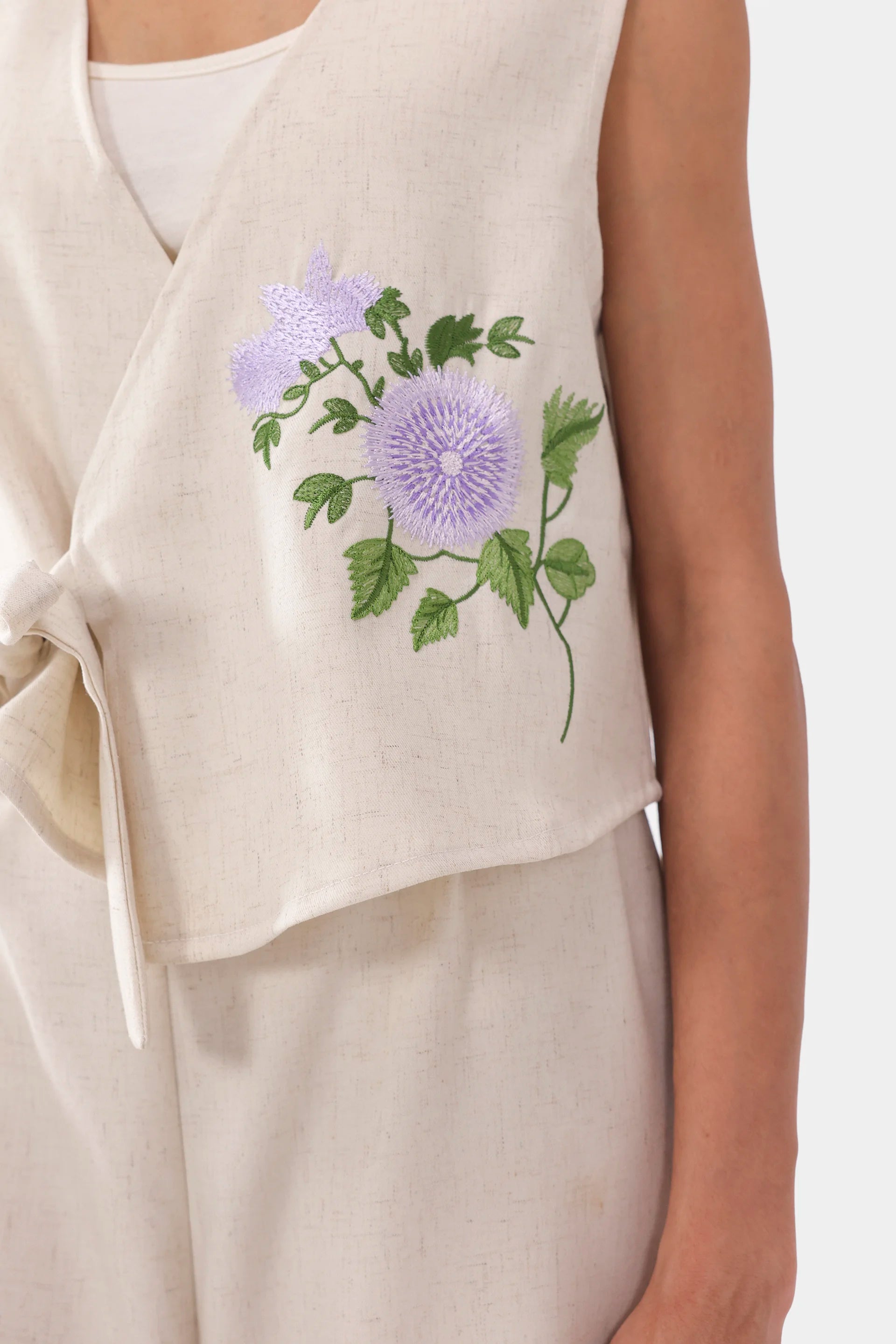 Embroidered Vest - Cougar Clothing