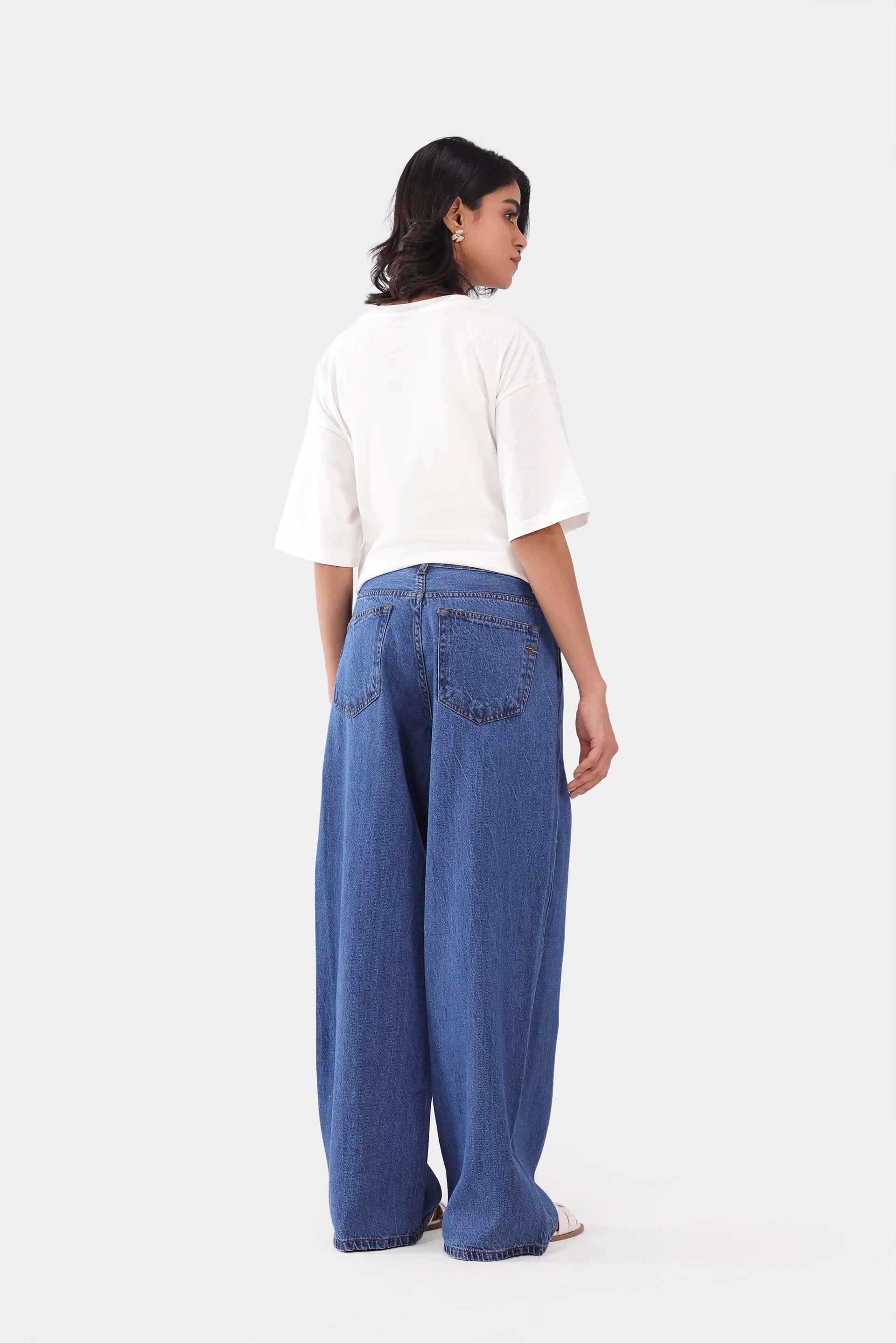 Wide Leg Fit Jeans - Cougar Clothing