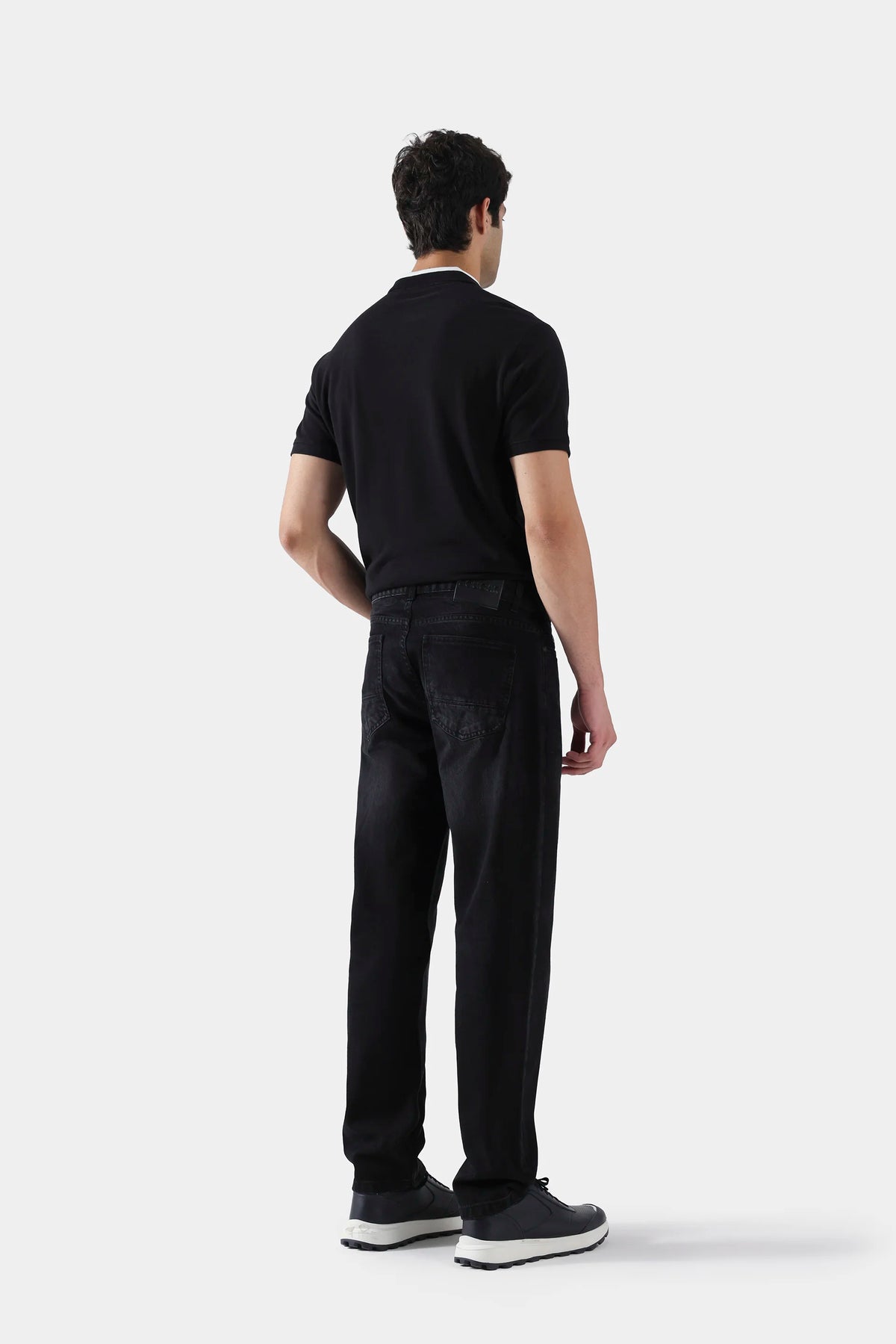 Straight Jeans - Cougar Clothing