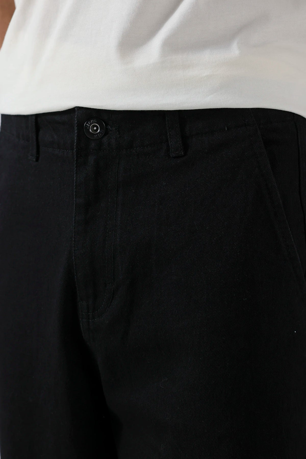 Loose Fit Paneled Jeans - Cougar Clothing
