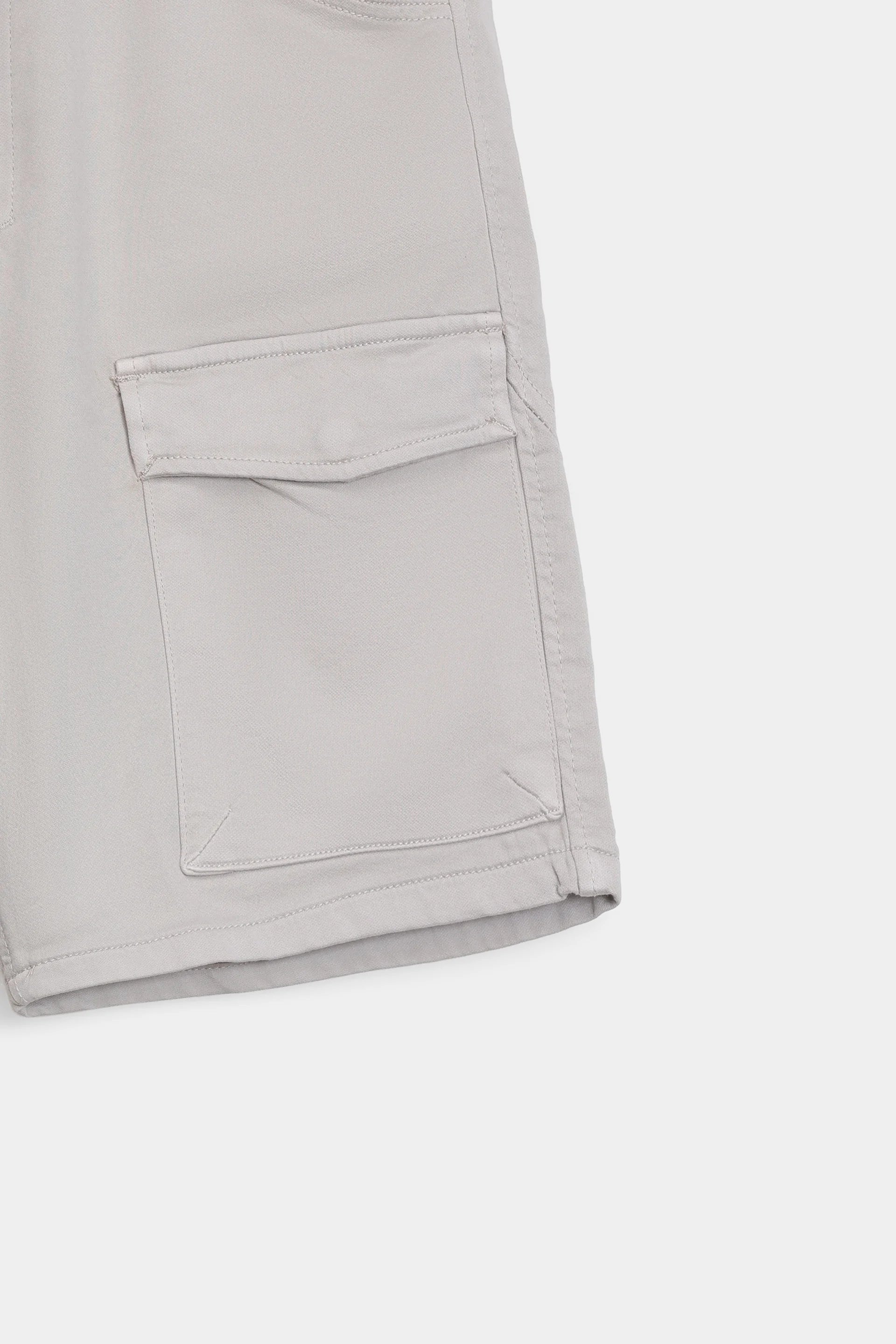 Relaxed Cargo Shorts - Cougar Clothing