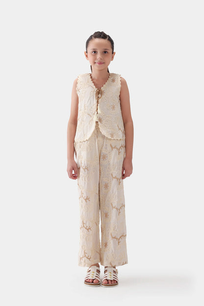 Embroidered Vest - Cougar Clothing
