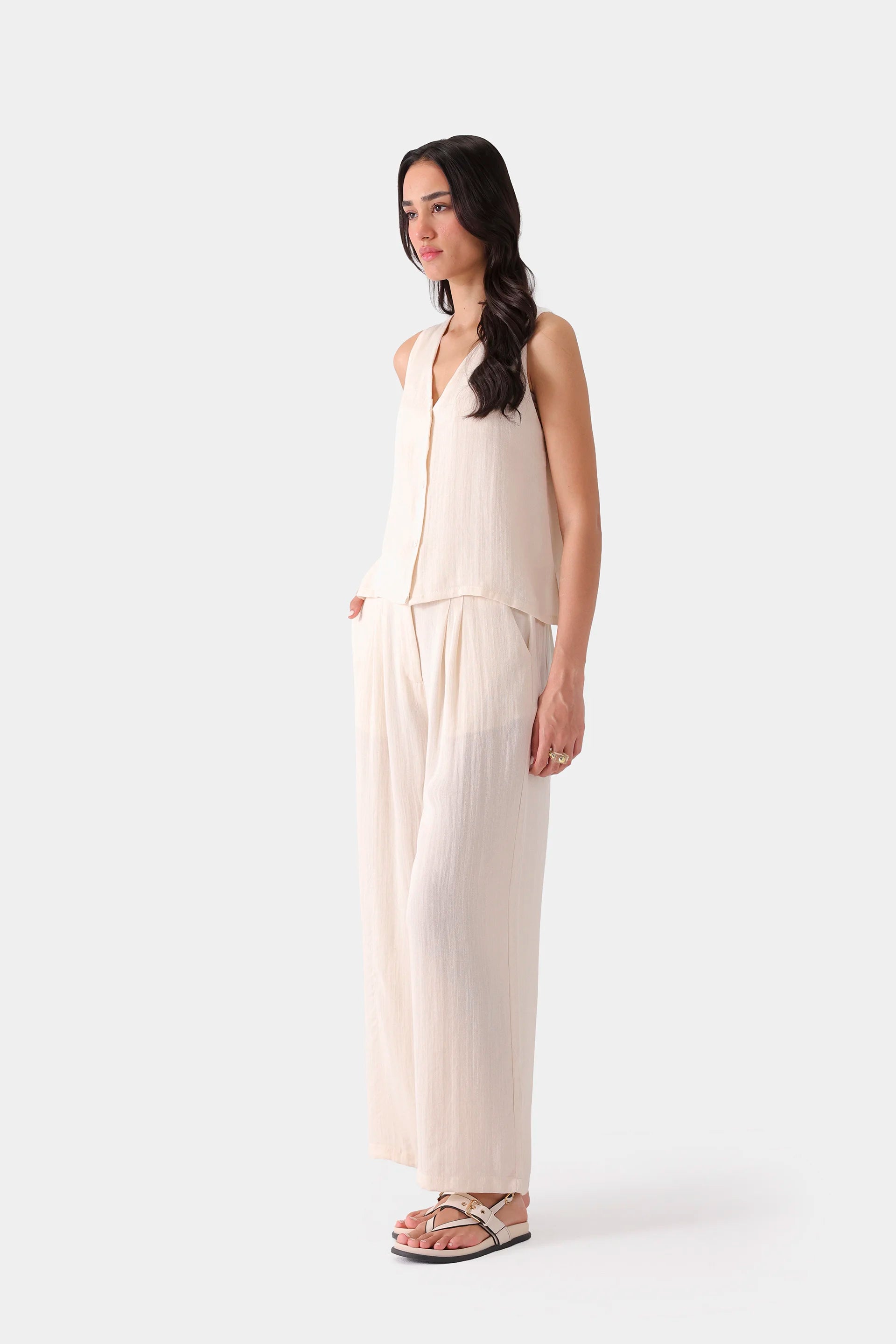 Slub Linen Vest - Cougar Clothing