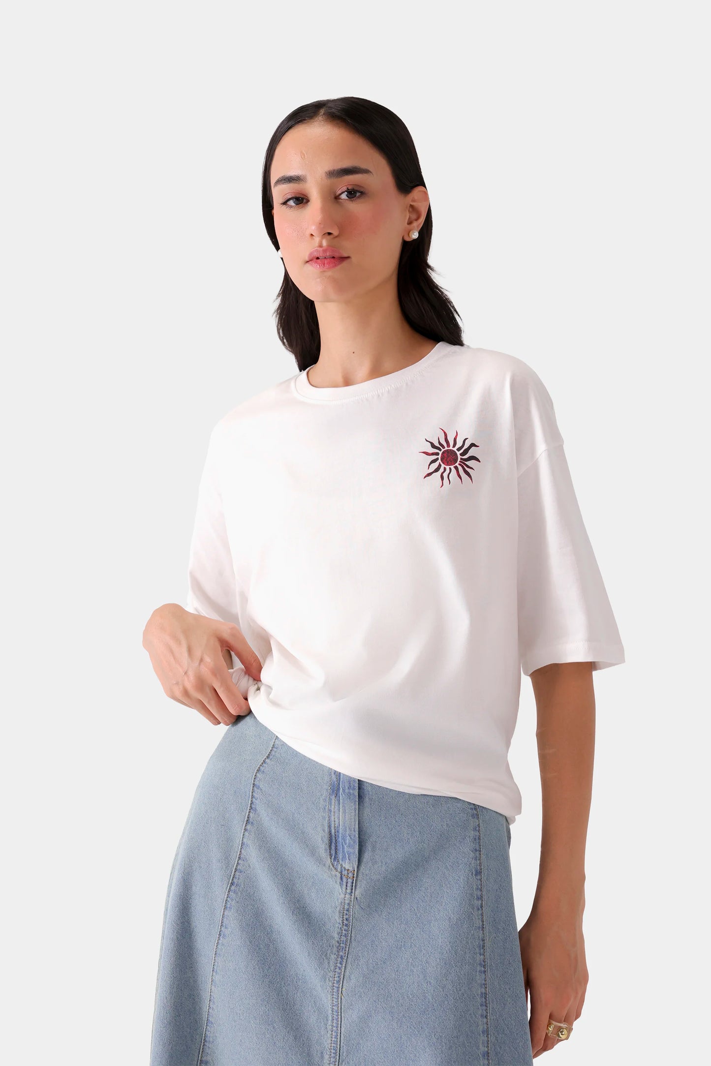 Sunburst Graphic T-shirt - Cougar Clothing