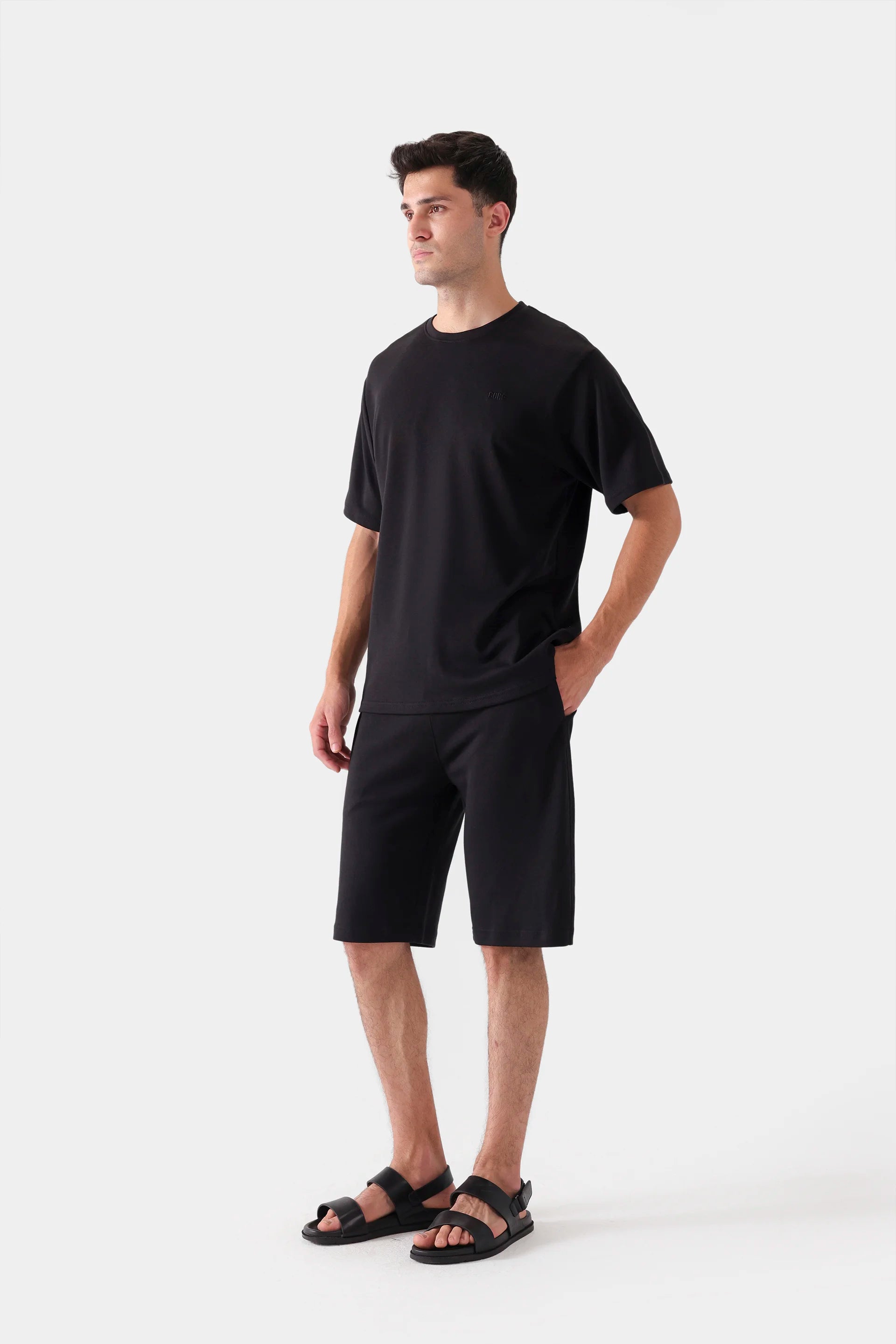 Basic Relaxed T-Shirt - Cougar Clothing