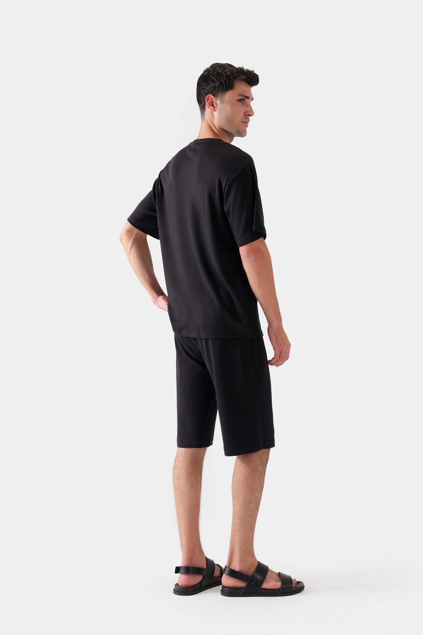 Basic Relaxed T-Shirt - Cougar Clothing