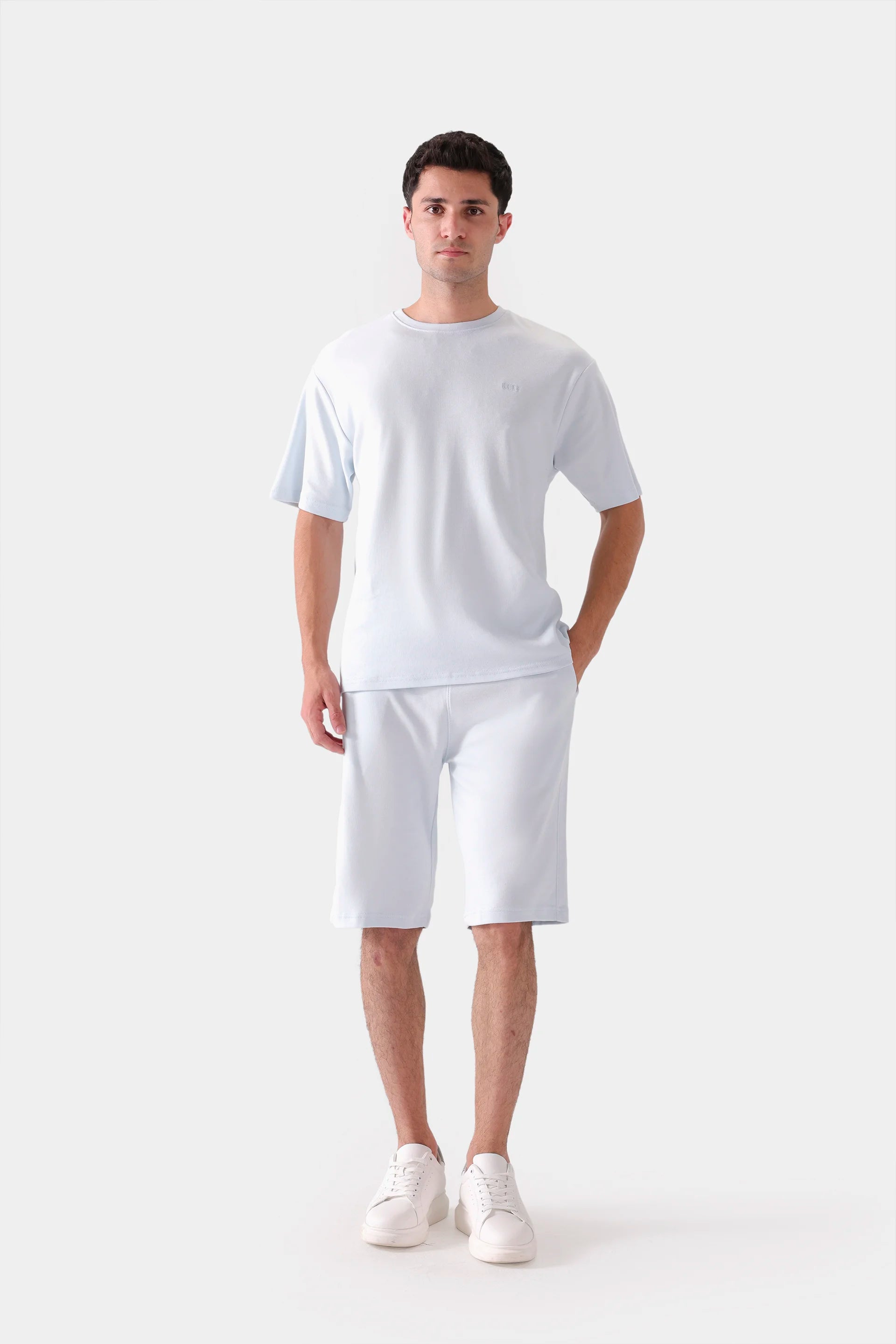 Basic Relaxed T-Shirt - Cougar Clothing
