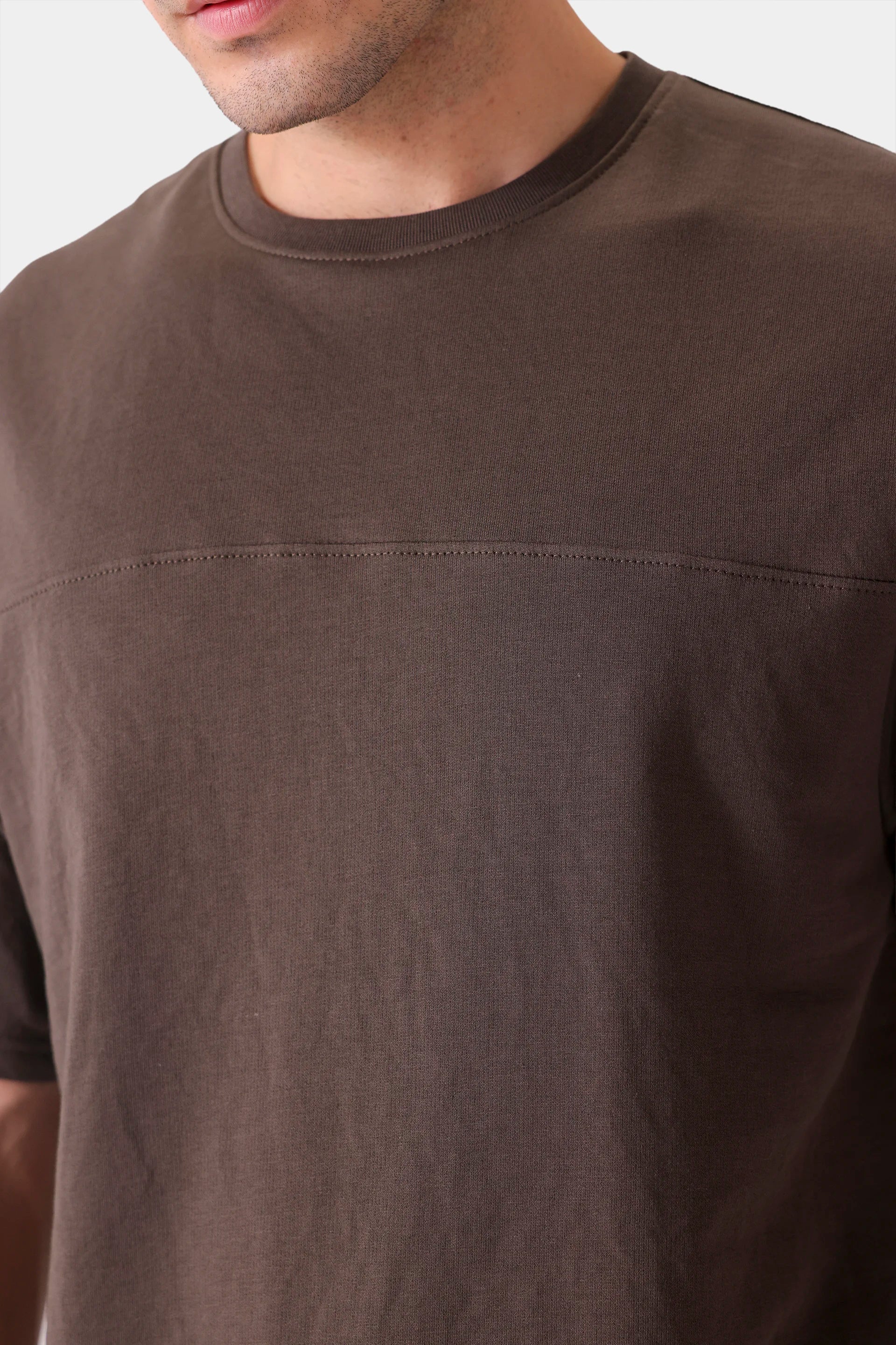 Basic T-Shirt With Chest Seam - Cougar Clothing