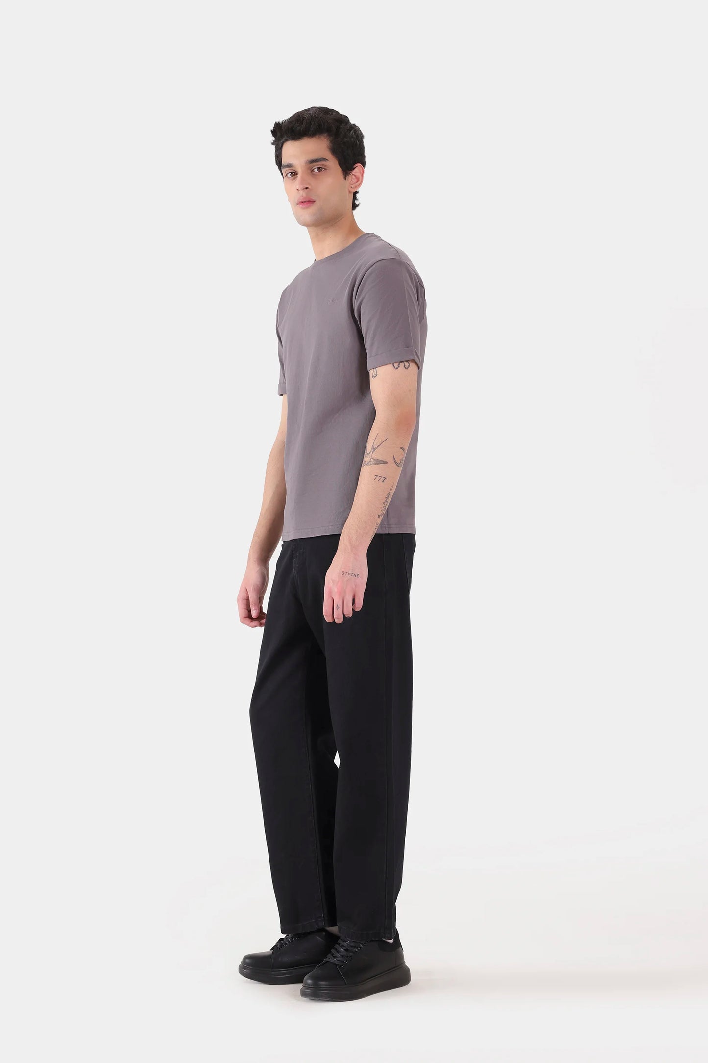 Basic Heavy Jersey T-Shirt - Cougar Clothing
