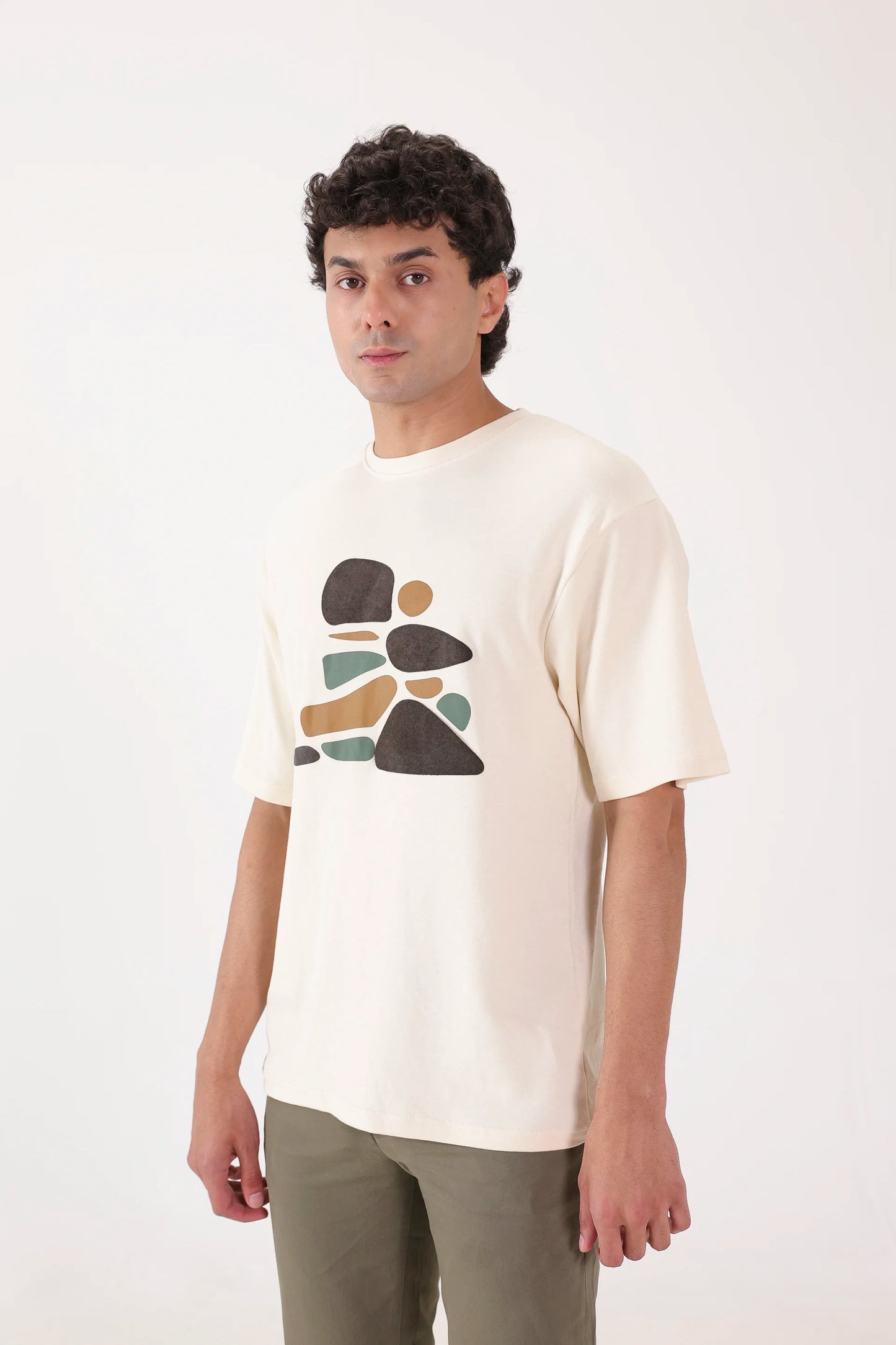 Relaxed Graphic T-Shirt - Cougar Clothing