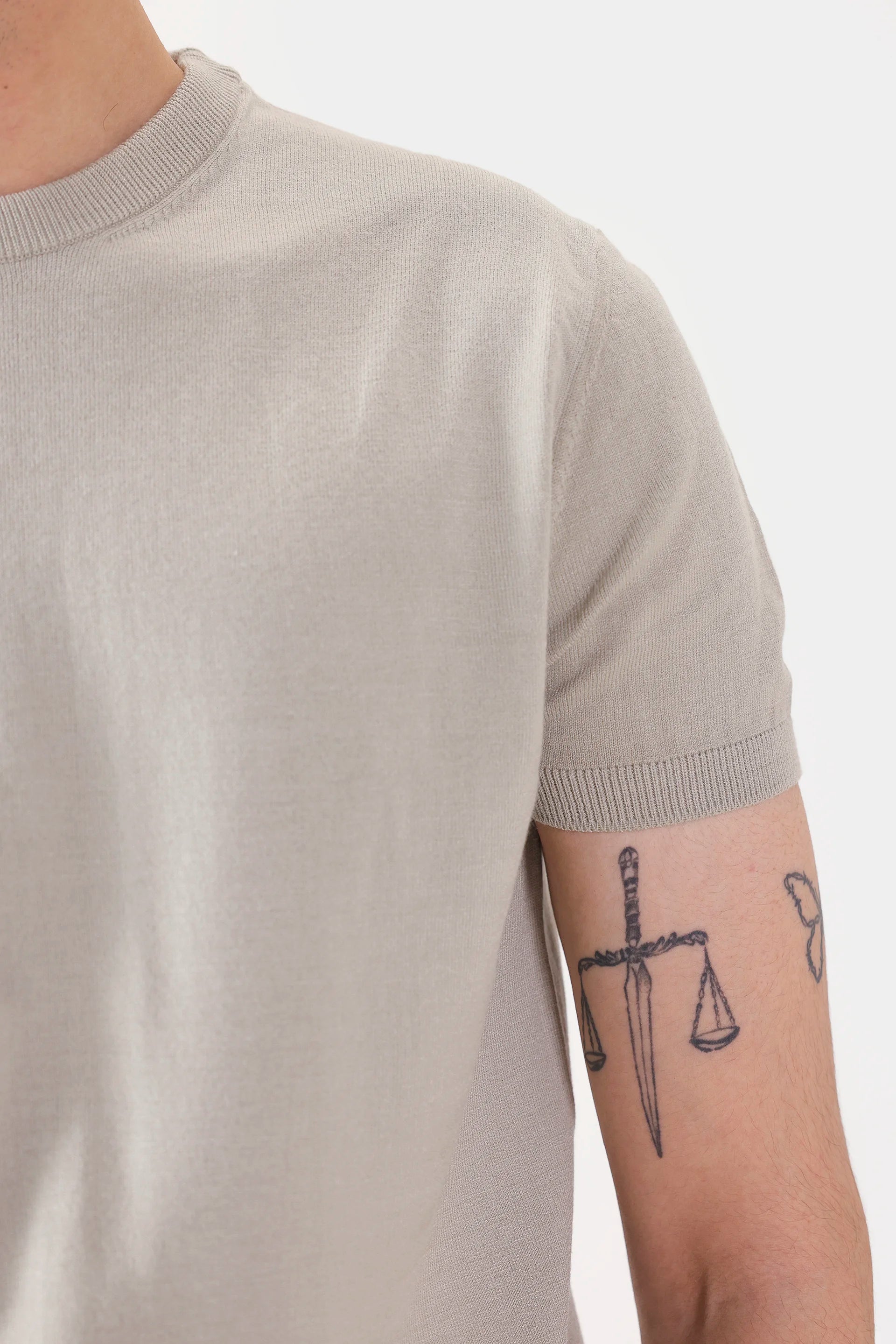 Fine-Knit T-Shirt - Cougar Clothing