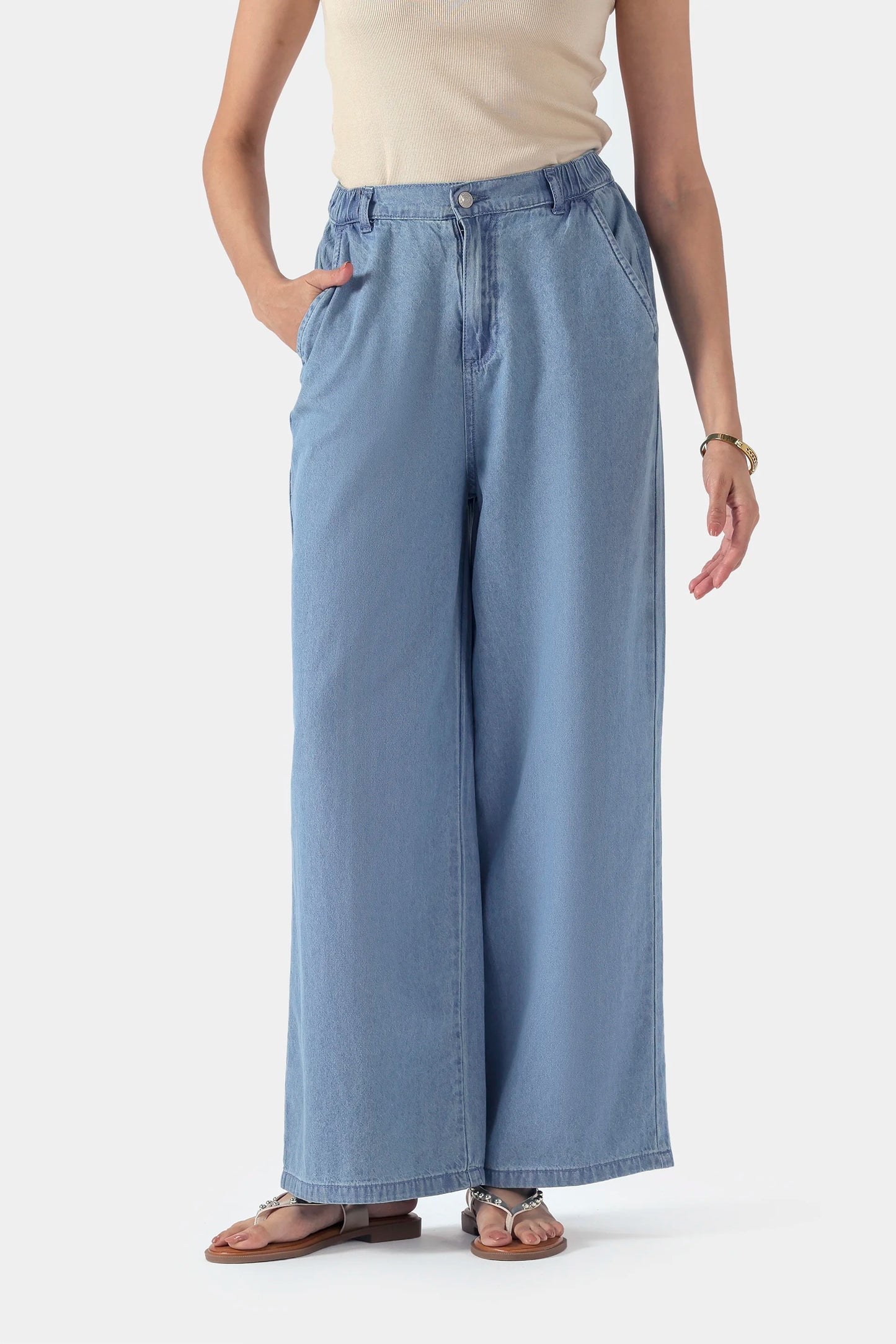 Wide Leg Jeans - Cougar Clothing