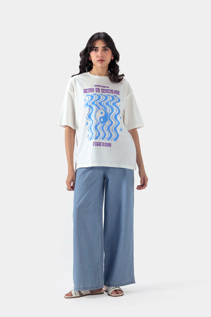 Ying-Yang Graphic T-Shirt - Cougar Clothing