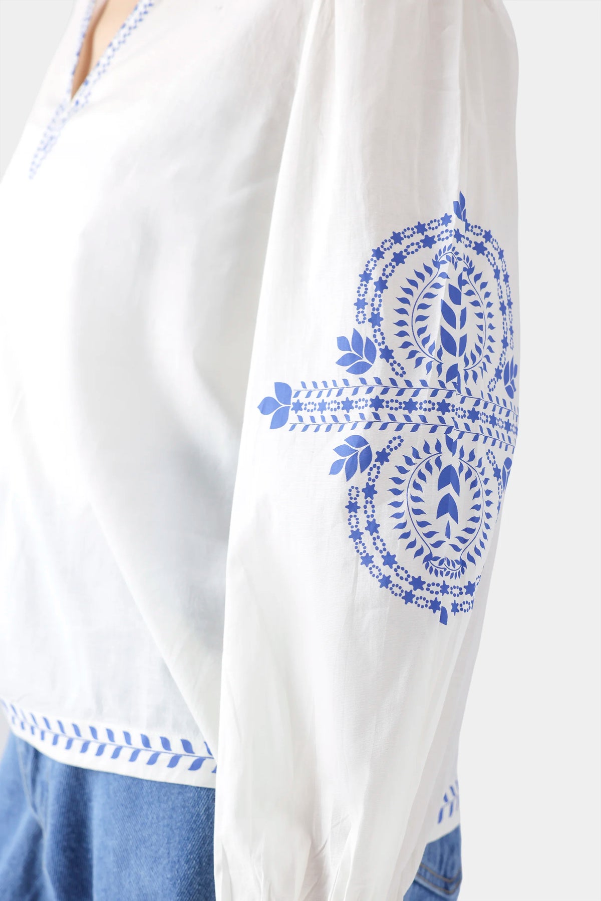 Printed Top With Balloon Sleeves - Cougar Clothing