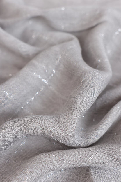 Breathable Shimmering Scarf - Cougar Clothing