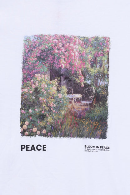Relaxed Graphic T-Shirt - Cougar Clothing