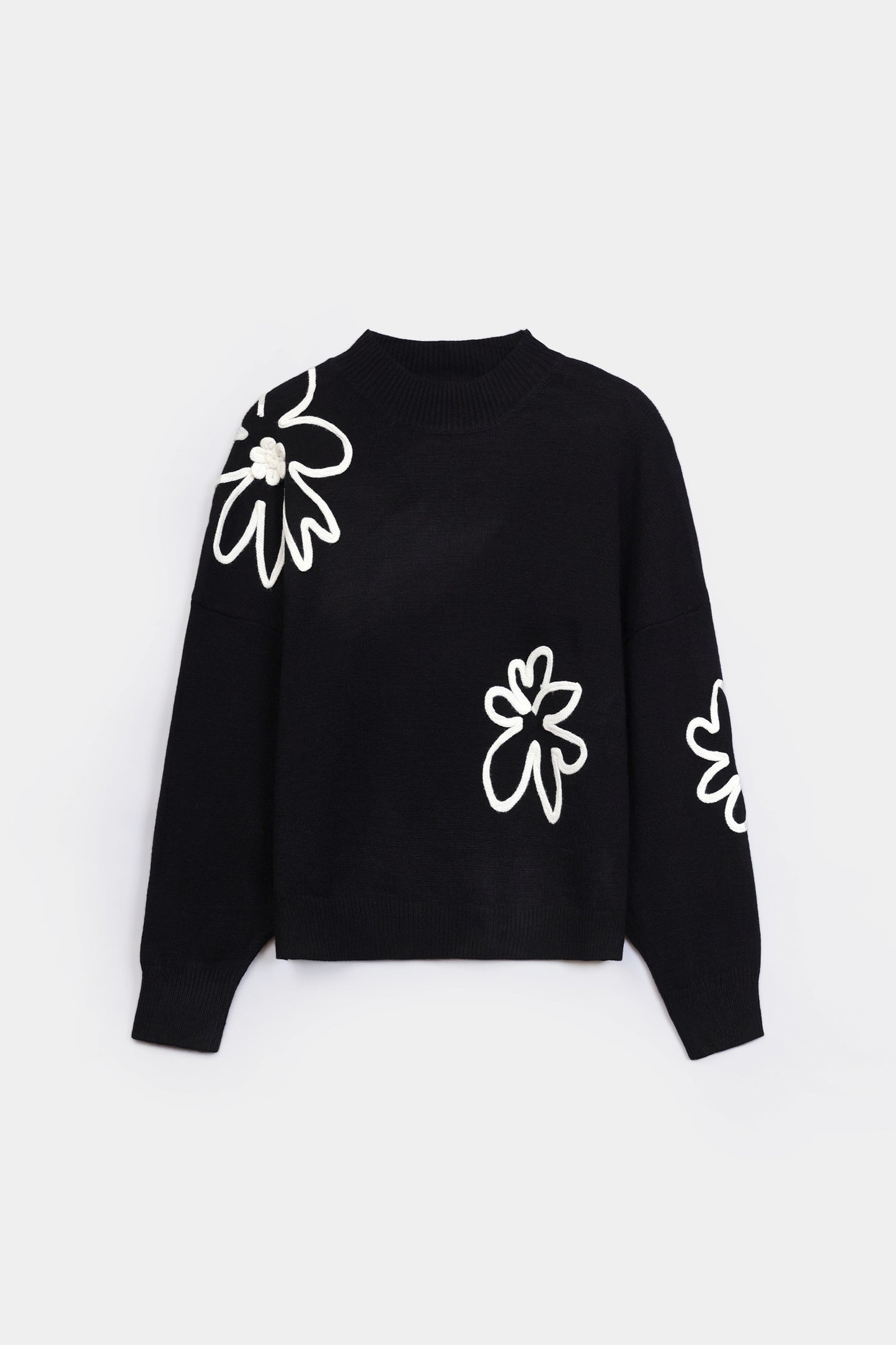 Fine Knit Floral Applique Sweater - Cougar Clothing