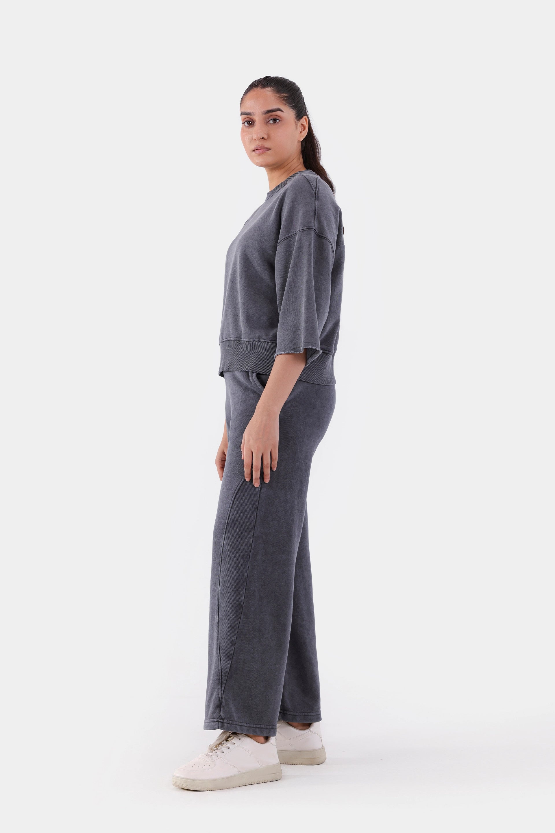 Cropped Sweatshirt - Cougar Clothing