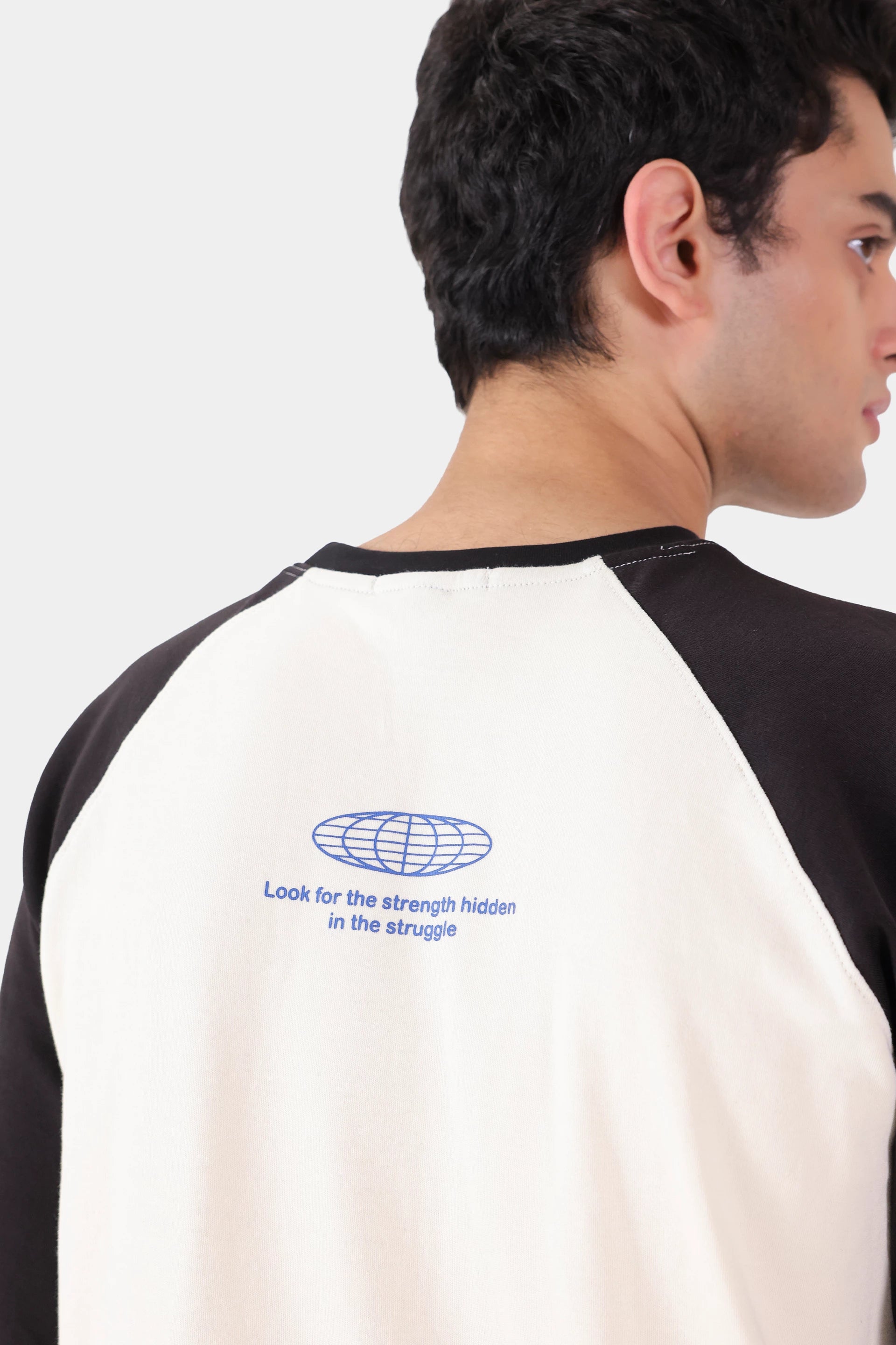 Contrast Raglan T-Shirt - Cougar Clothing