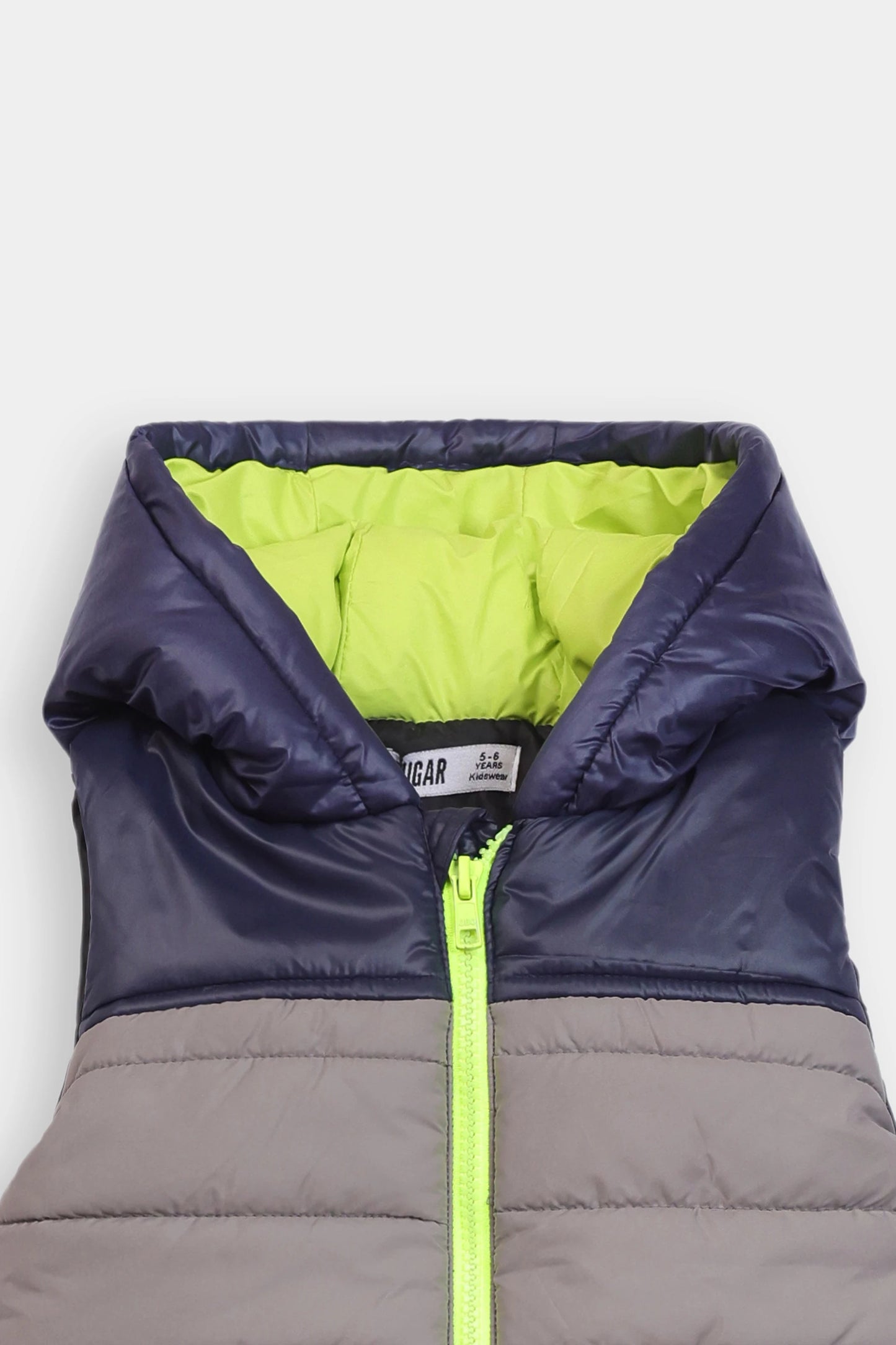 Sleeveless Color Block Jacket - Cougar Clothing