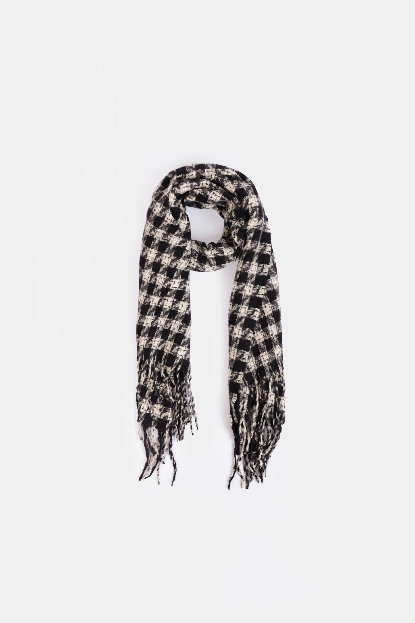 Houndstooth Pattern Knitted Shawl - Cougar Clothing