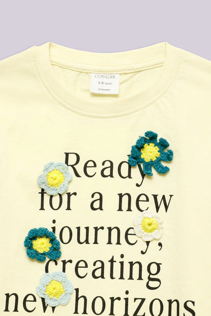 Slogan Printed T-Shirt With Knitted Flowers - Cougar Clothing