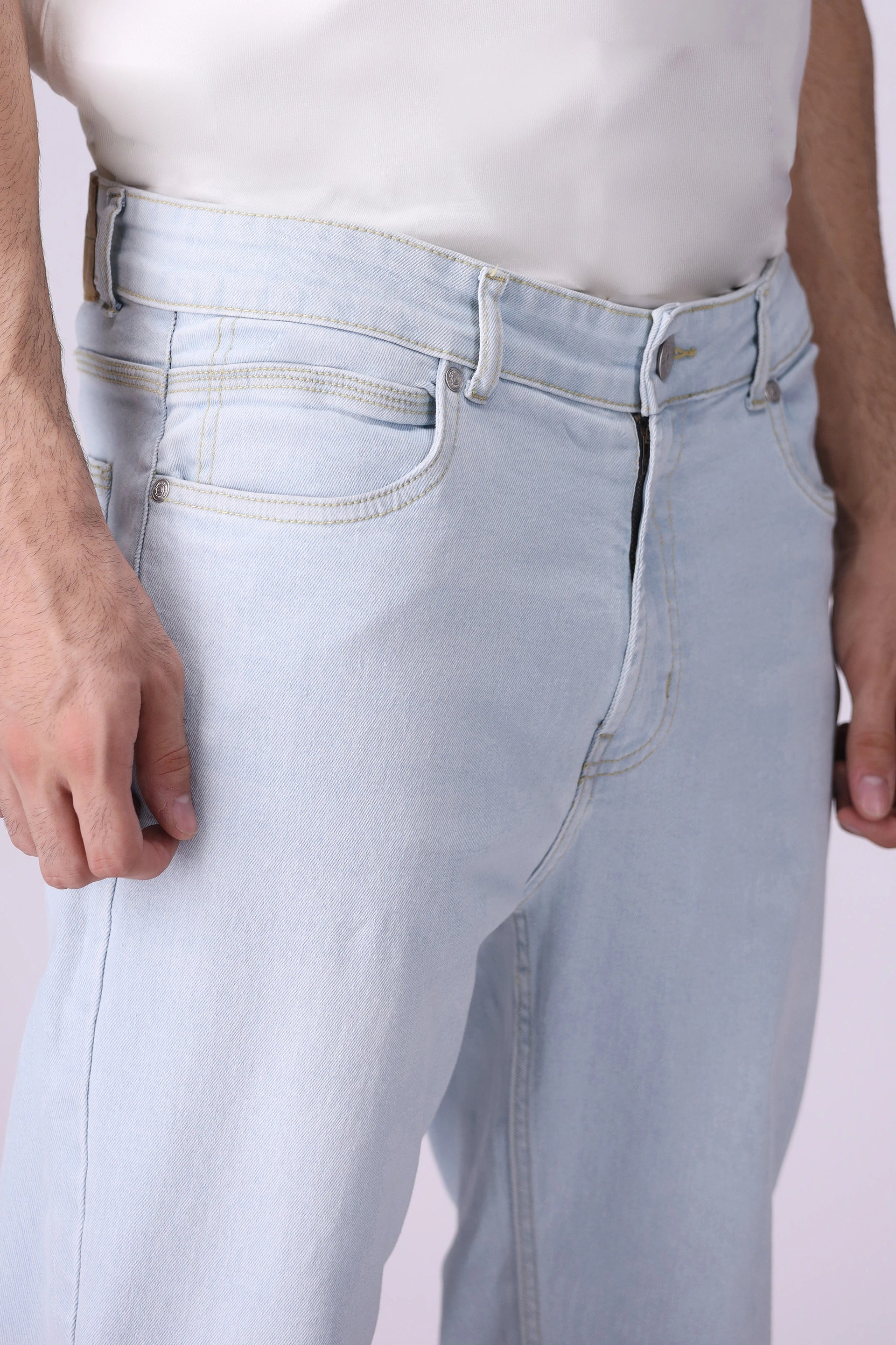 Carrot Fit Jeans - Cougar Clothing