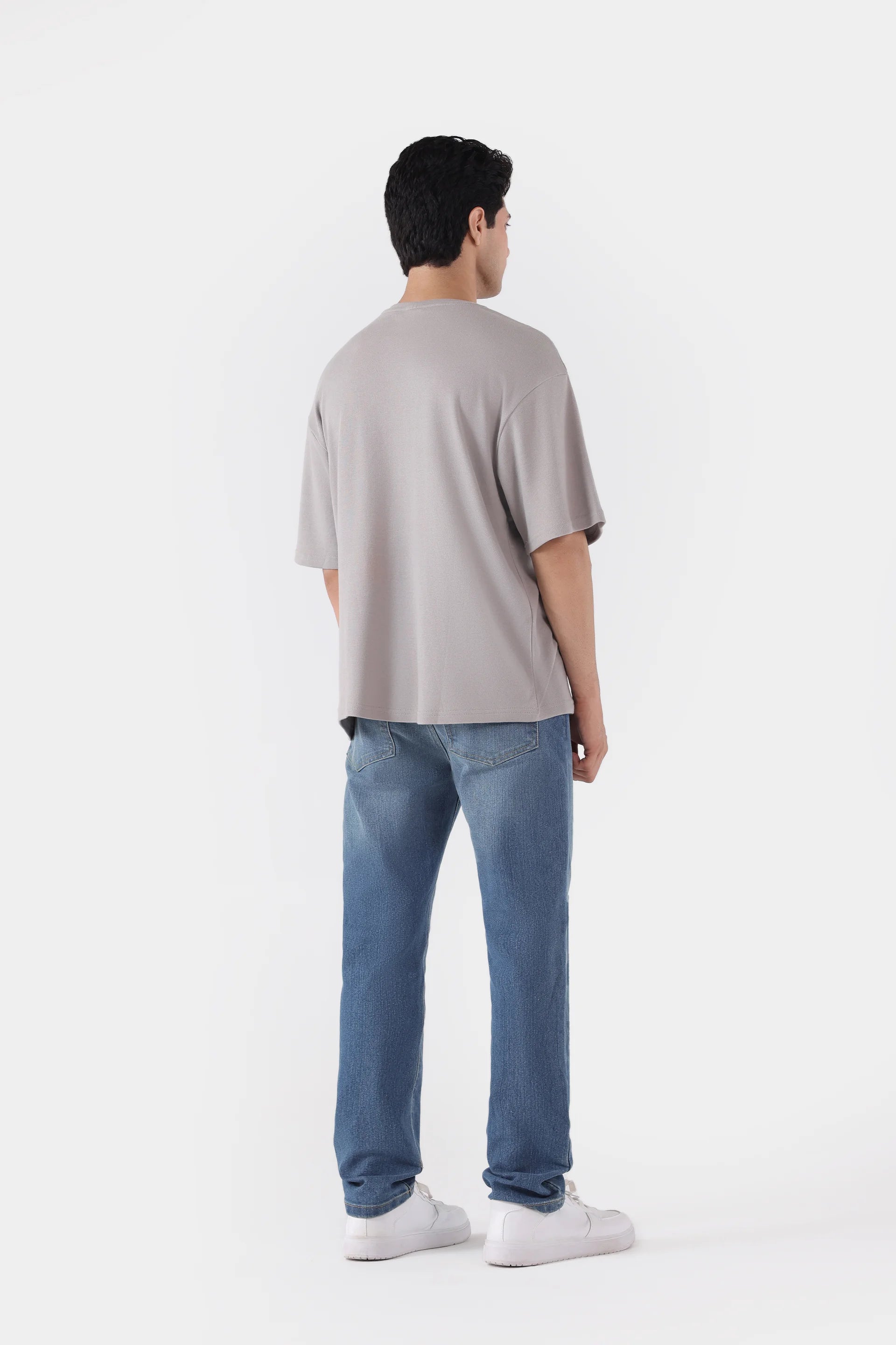 Relaxed Crew Neck - Cougar Clothing