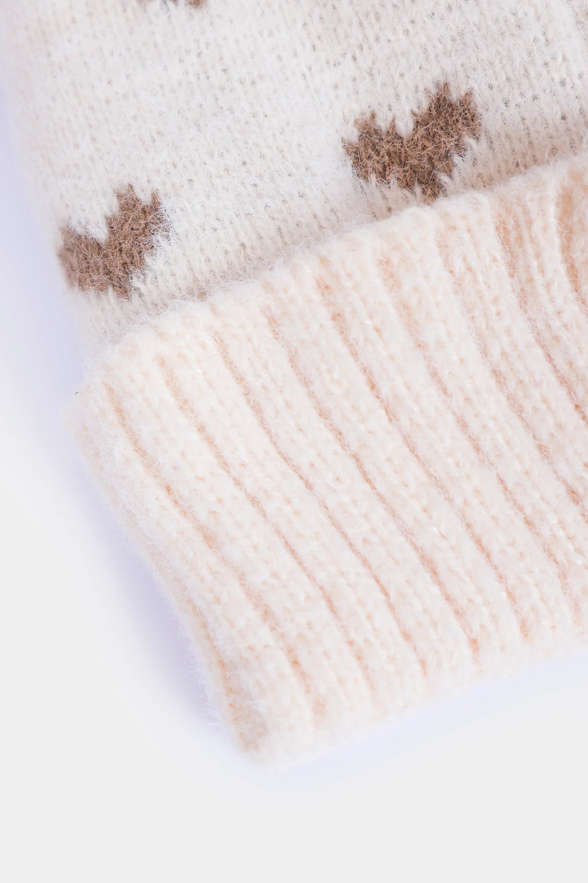 Heart Pattern Pom-Pom Beanie - Cougar Clothing