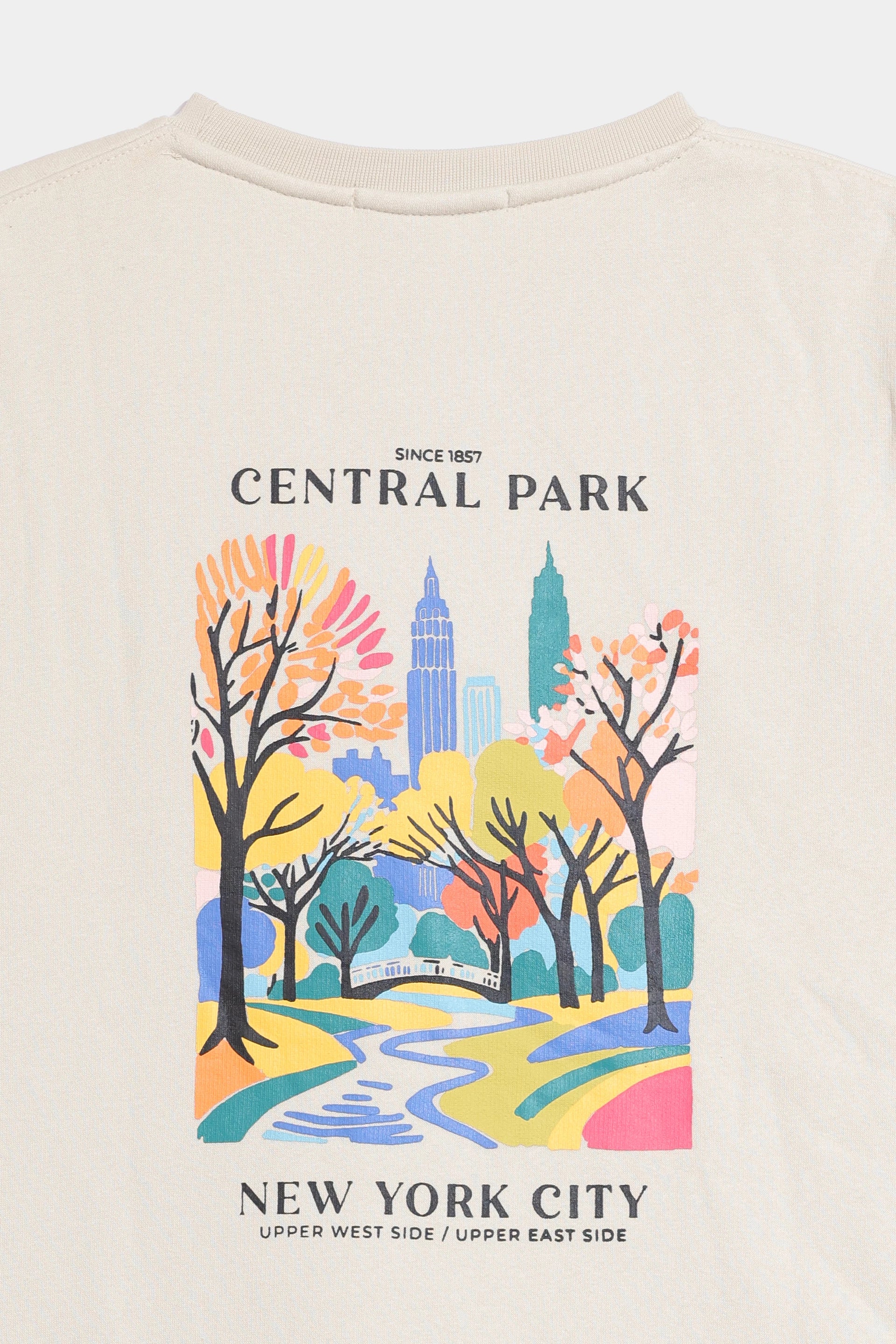 Relaxed Graphic Sweatshirt - Cougar Clothing