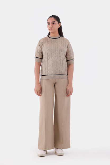 Short Sleeved Knit Sweater - Cougar Clothing