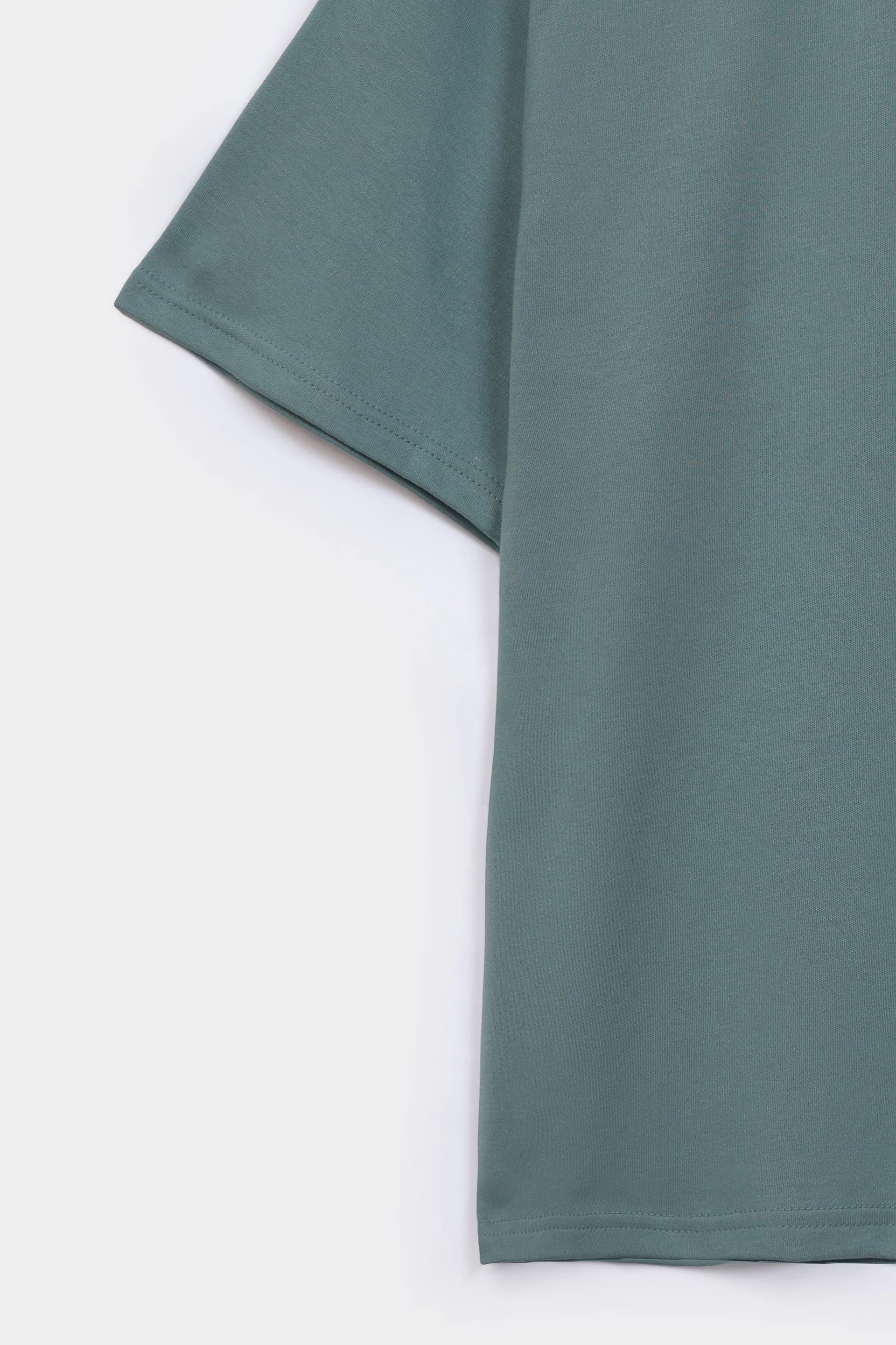 Basic Relaxed T-Shirt - Cougar Clothing