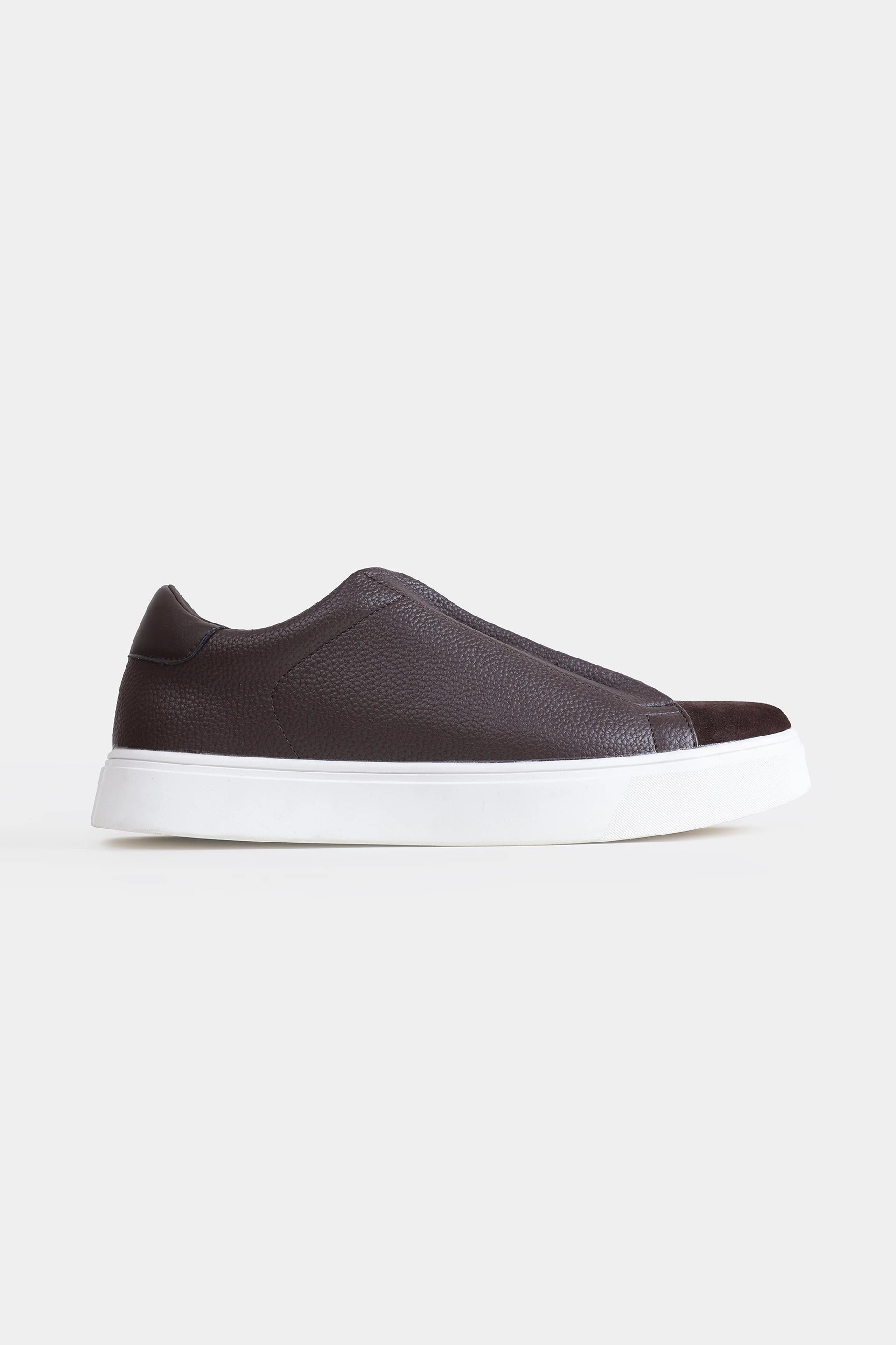 Laceless Sneakers - Cougar Clothing
