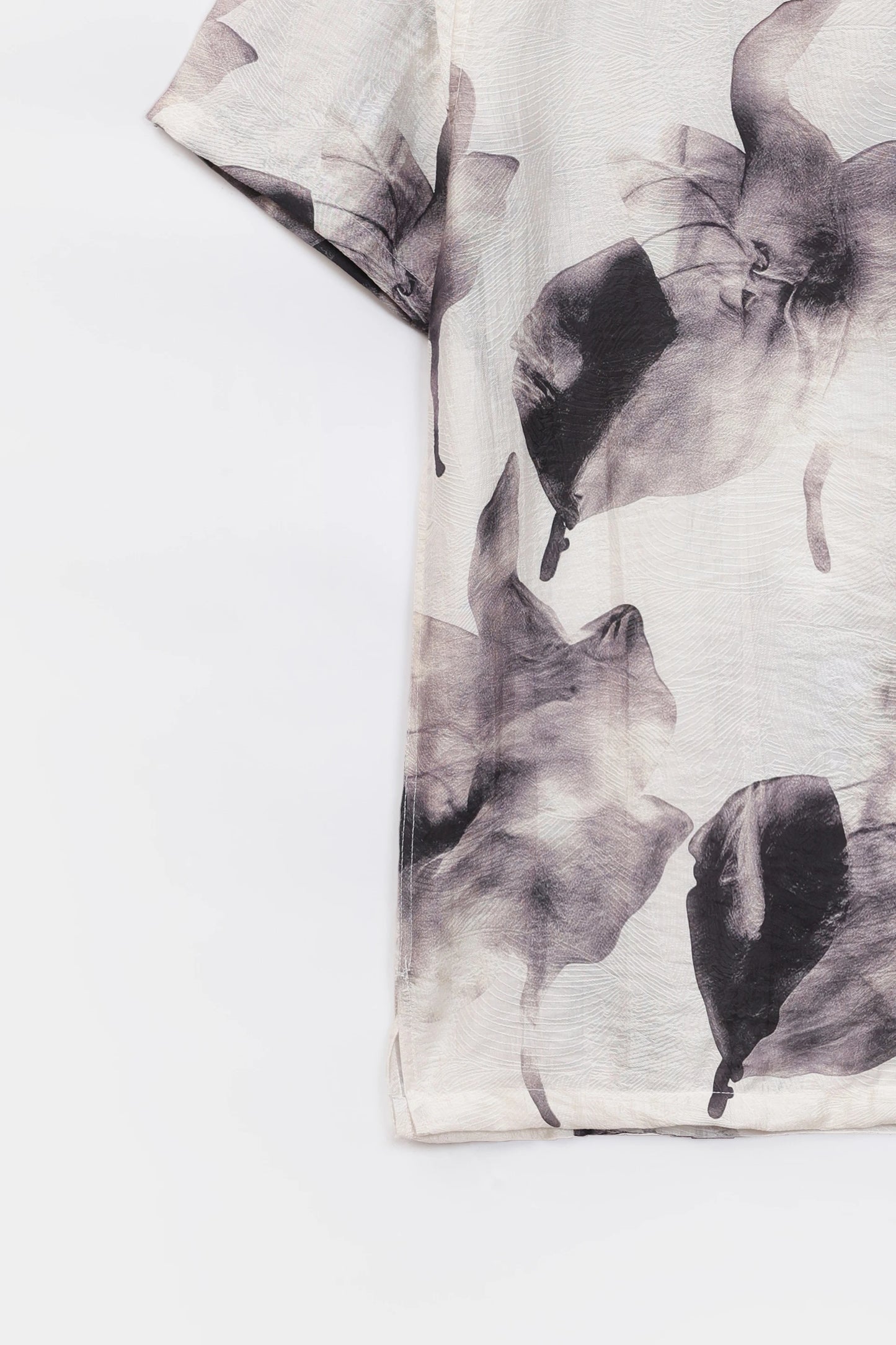 Relaxed Abstract Print Shirt - Cougar Clothing