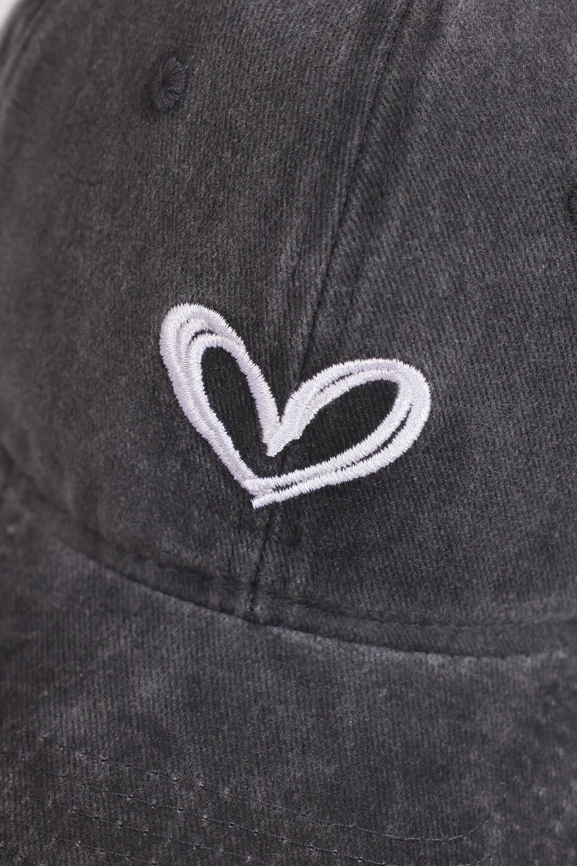 Embroidered Heart P-Cap - Cougar Clothing