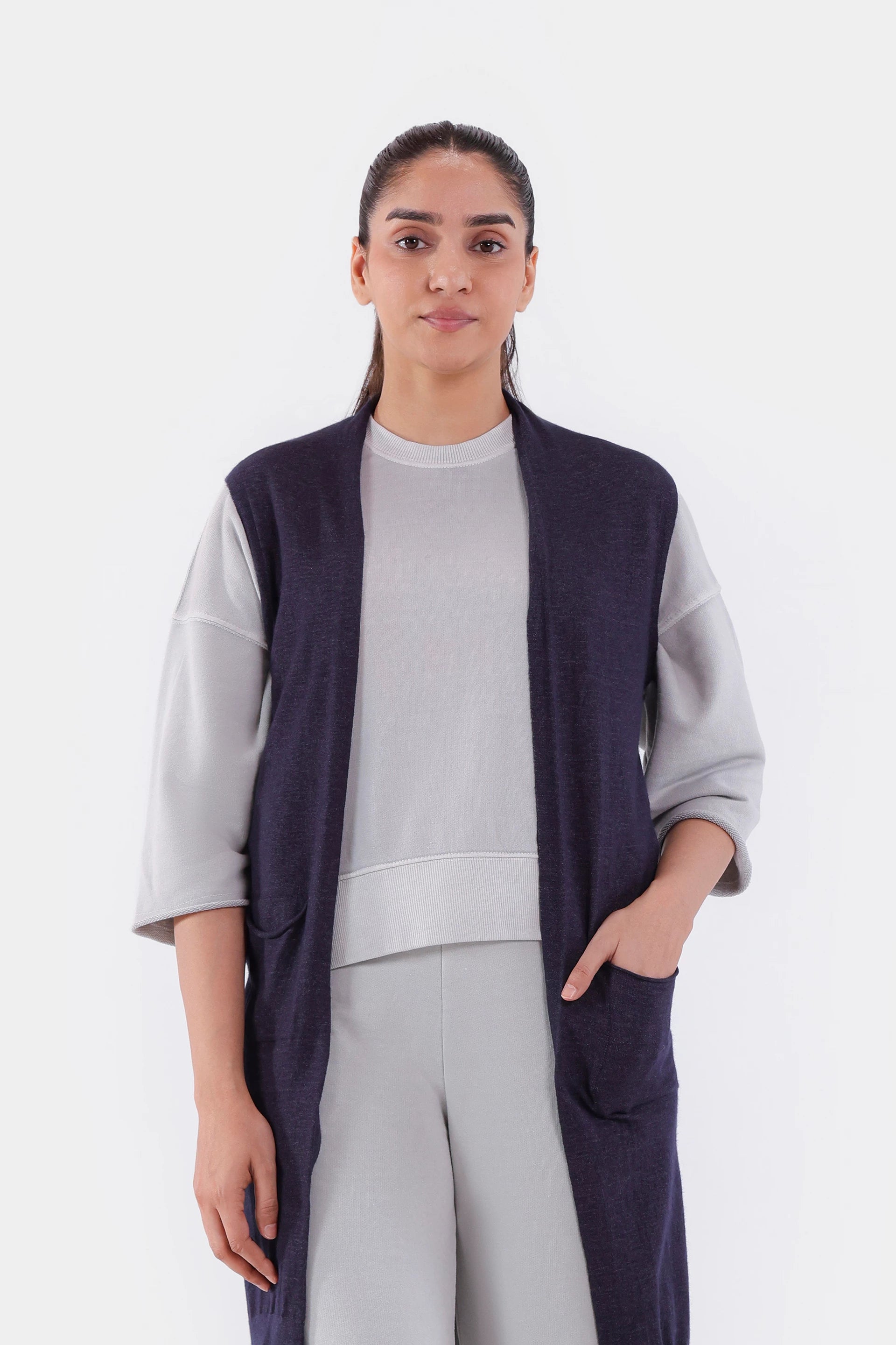 Sleeveless Long Cardigan - Cougar Clothing