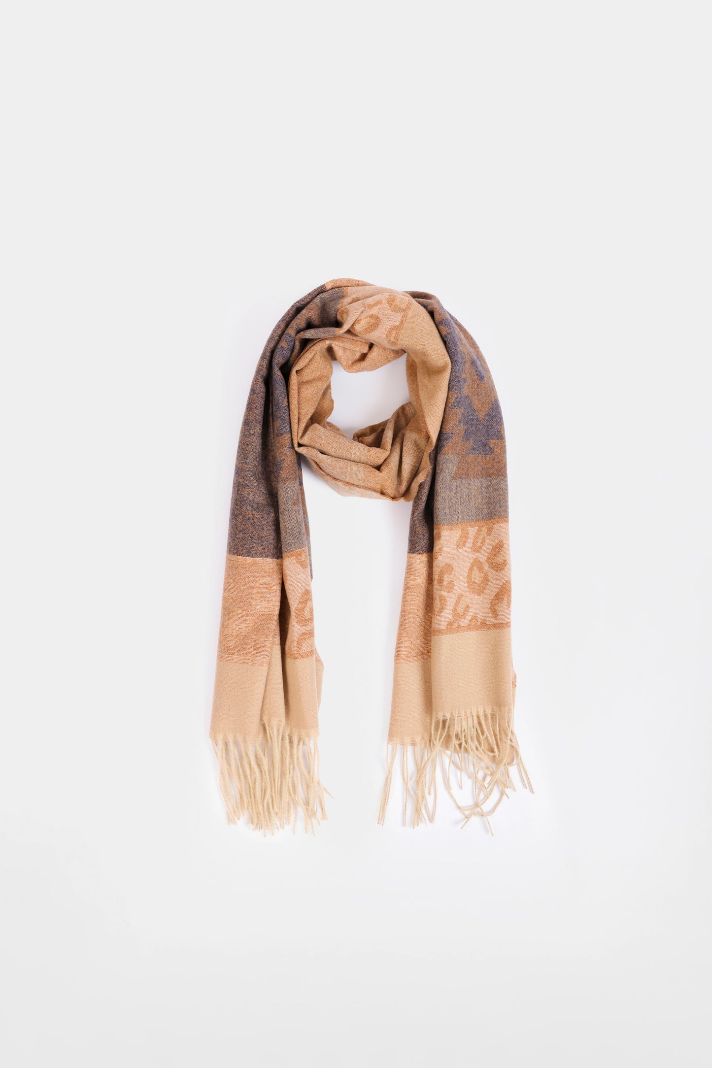 Contrast Pattern Shawl - Cougar Clothing