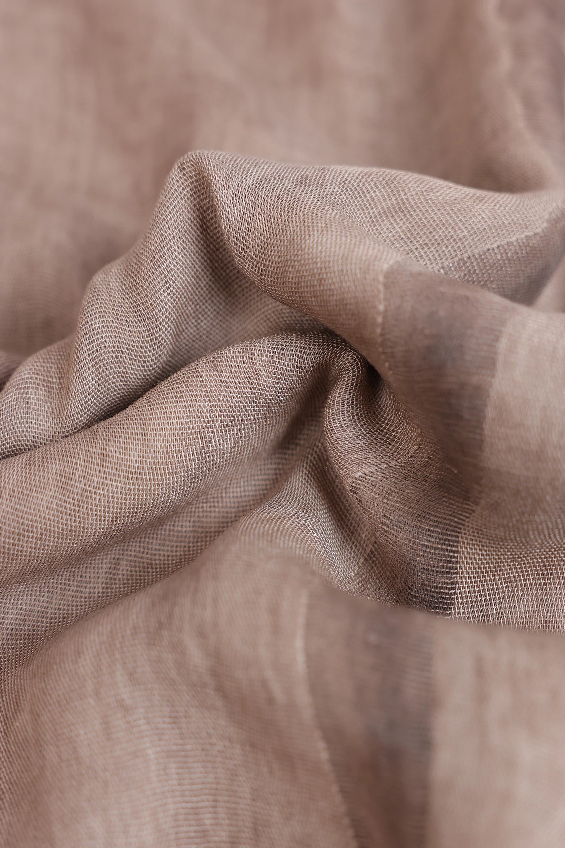 Textured Scarf With Frayed Edges - Cougar Clothing